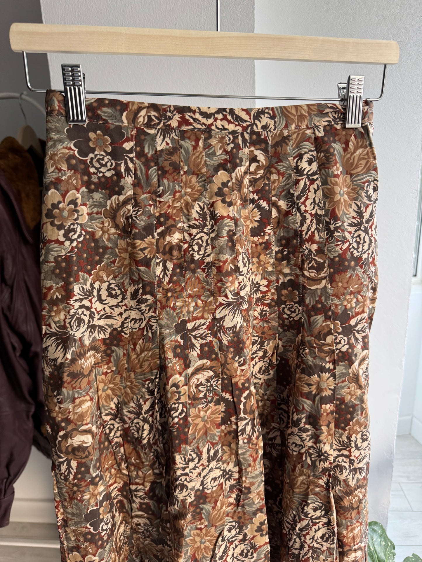 🪵 Fustă Vintage Floral Printed – EU 34 (XS Damă)