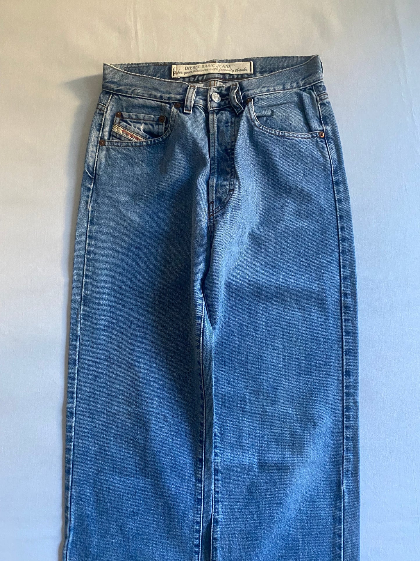 Blugi Vintage Diesel – Light Wash – Made in Italy – Mărime 28