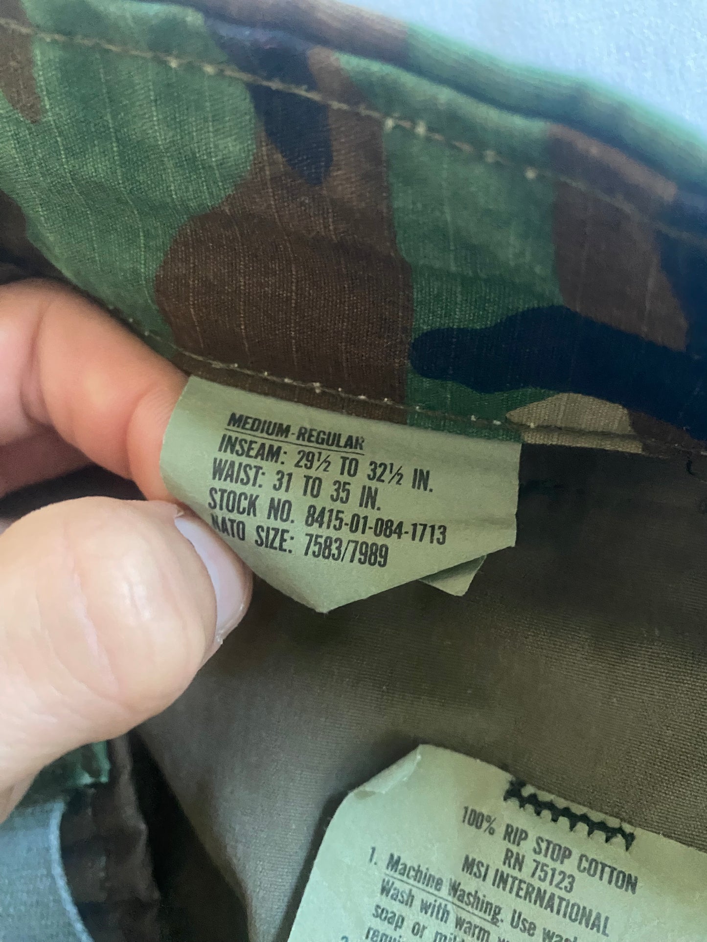2001 US Army Camo Cargo Pants