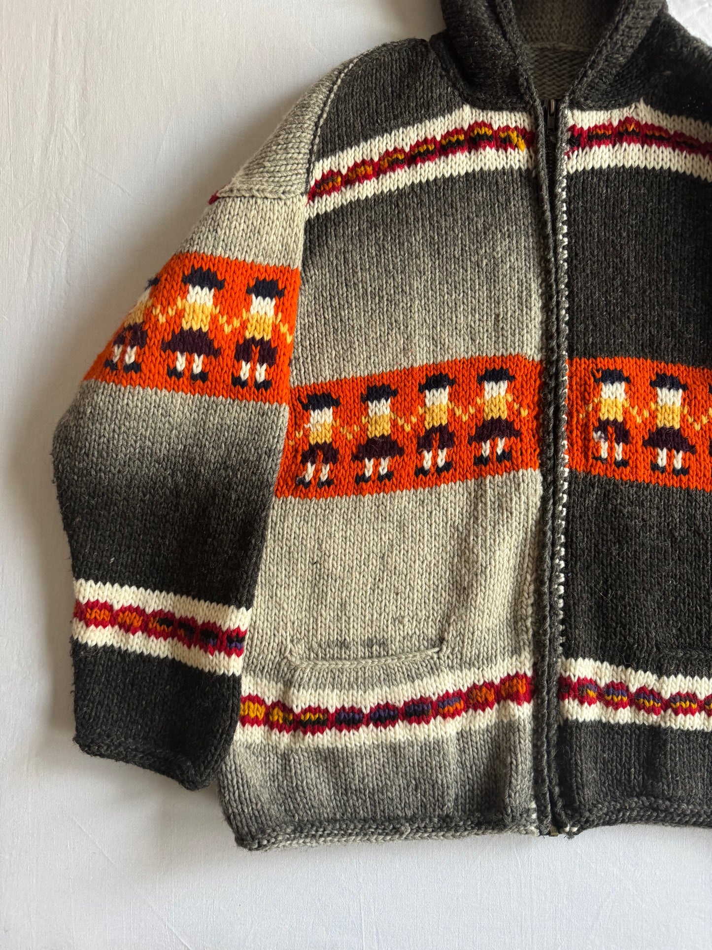 🧶 Hoodie Vintage Bărbați Tricotat din Lână cu Print Grafic – Aprox. L