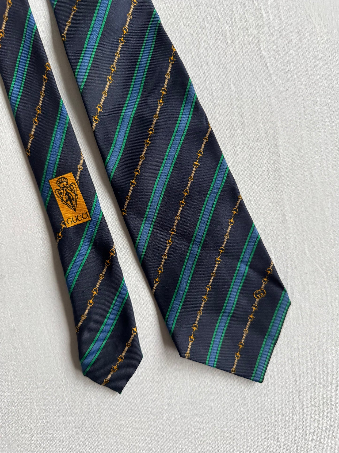 👔 Cravată Vintage 80’s Gucci din Mătase Navy – Made in Italy