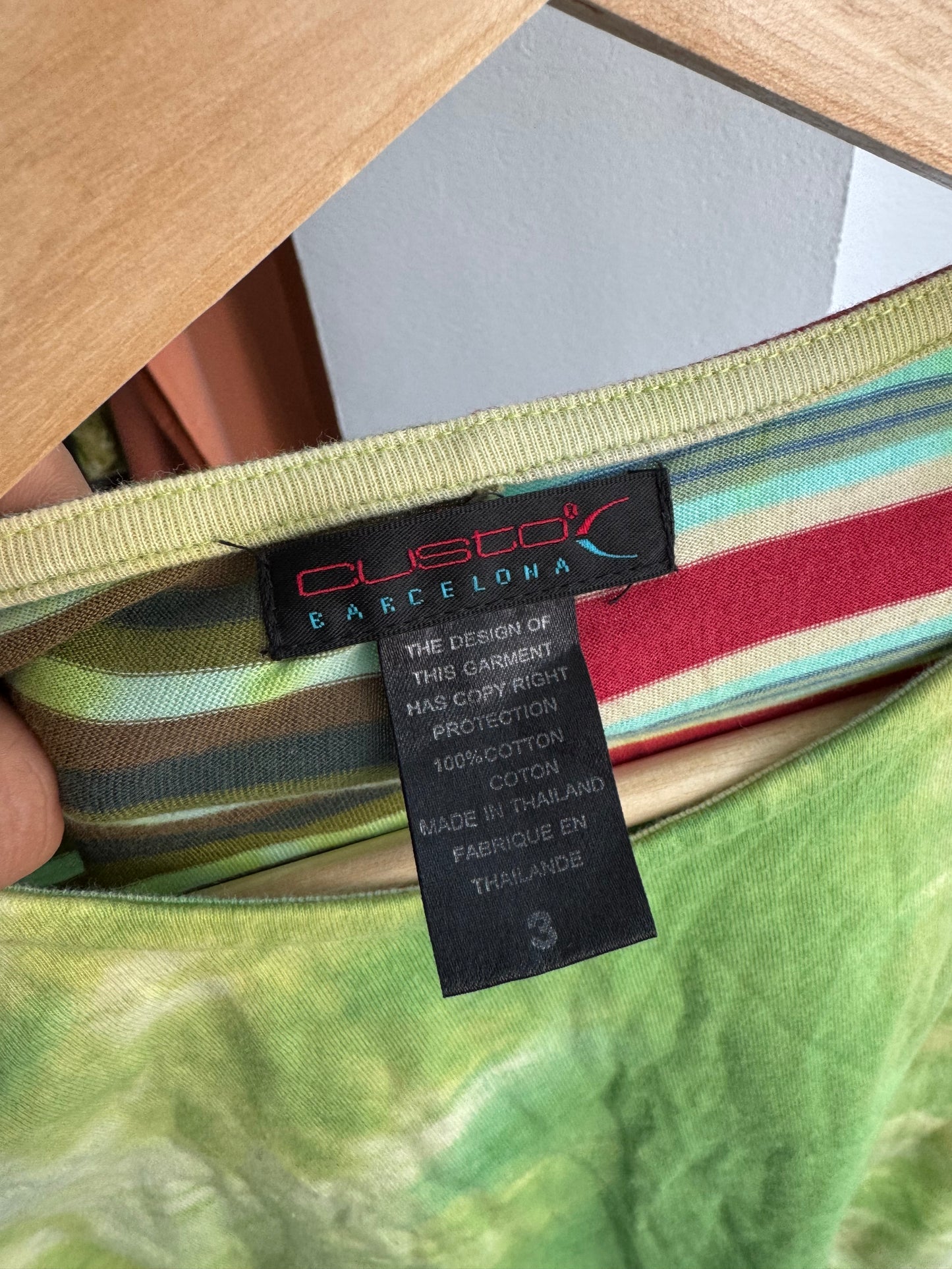 ✨ Top Imprimat Tie Dye & Dungi Custo Barcelona Y2K | Mâneci Evazate – S/M Damă
