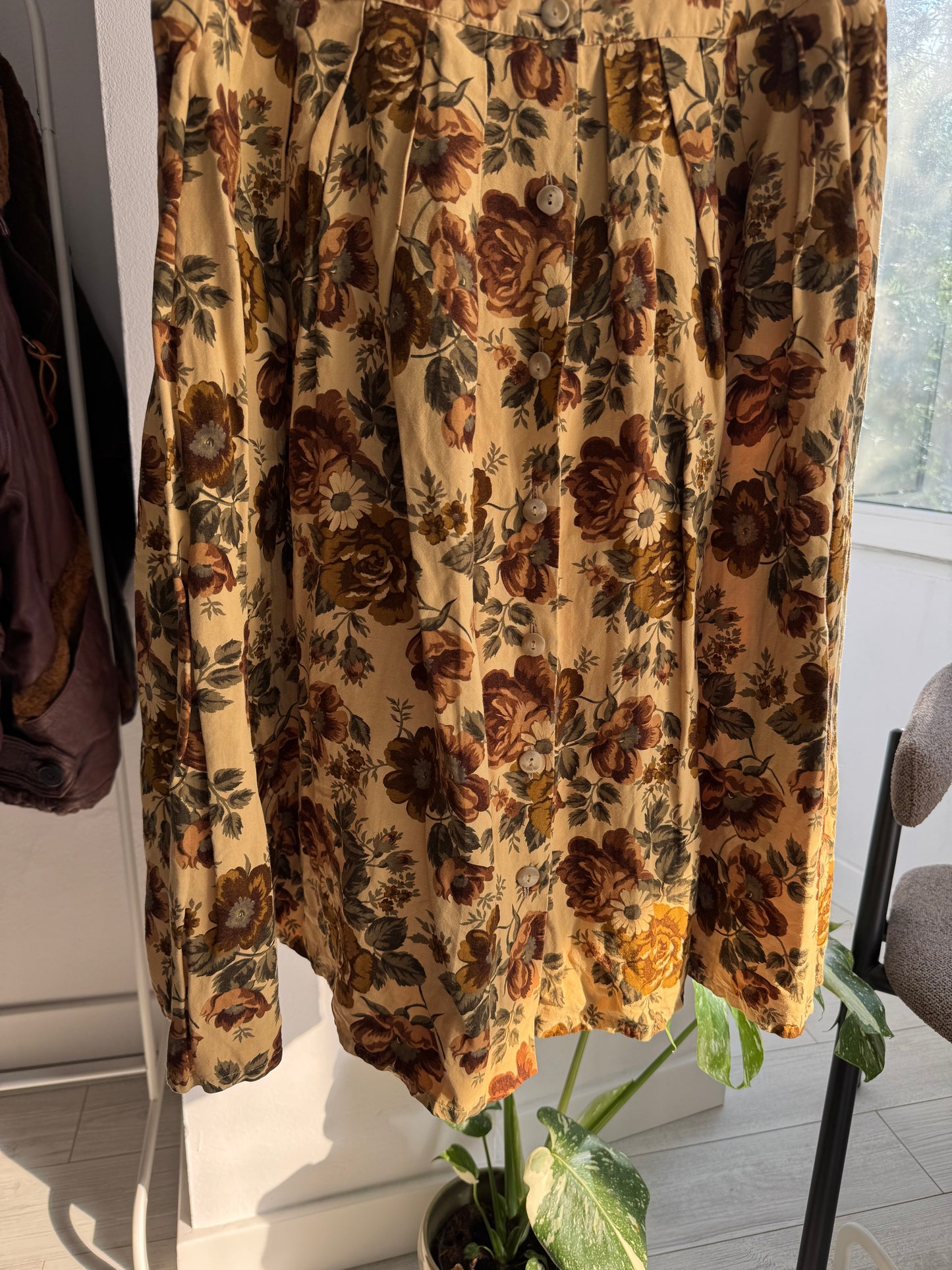 ☀️ Fustă Vintage Floral Printed – M/L Damă