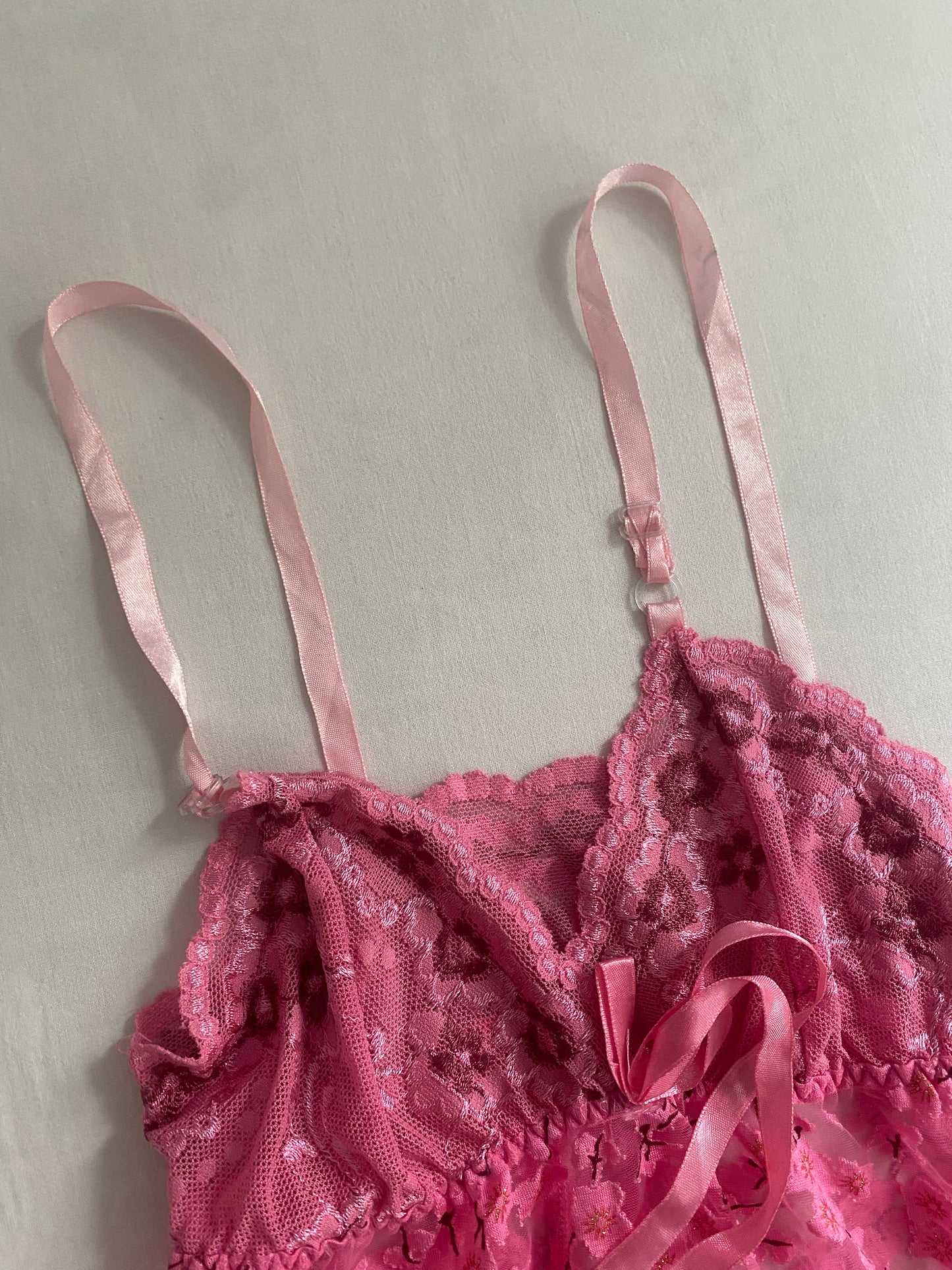 🌸 Top Y2K Cherry Blossom cu Dantelă – Mărime L