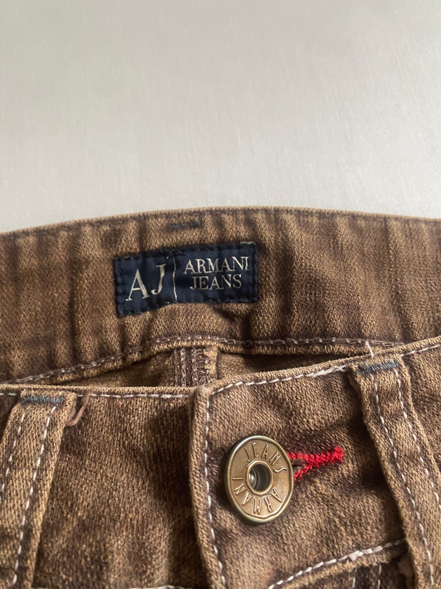 Jeans Armani Jeans washed maro, mărimea 30 🇮🇹👖