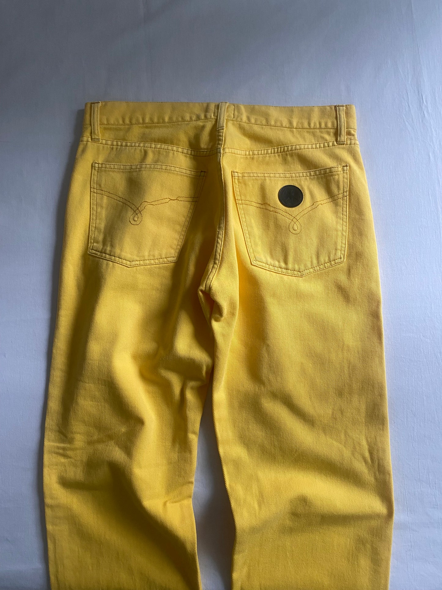 Moschino Vintage – Blugi Galbeni Made in Italy