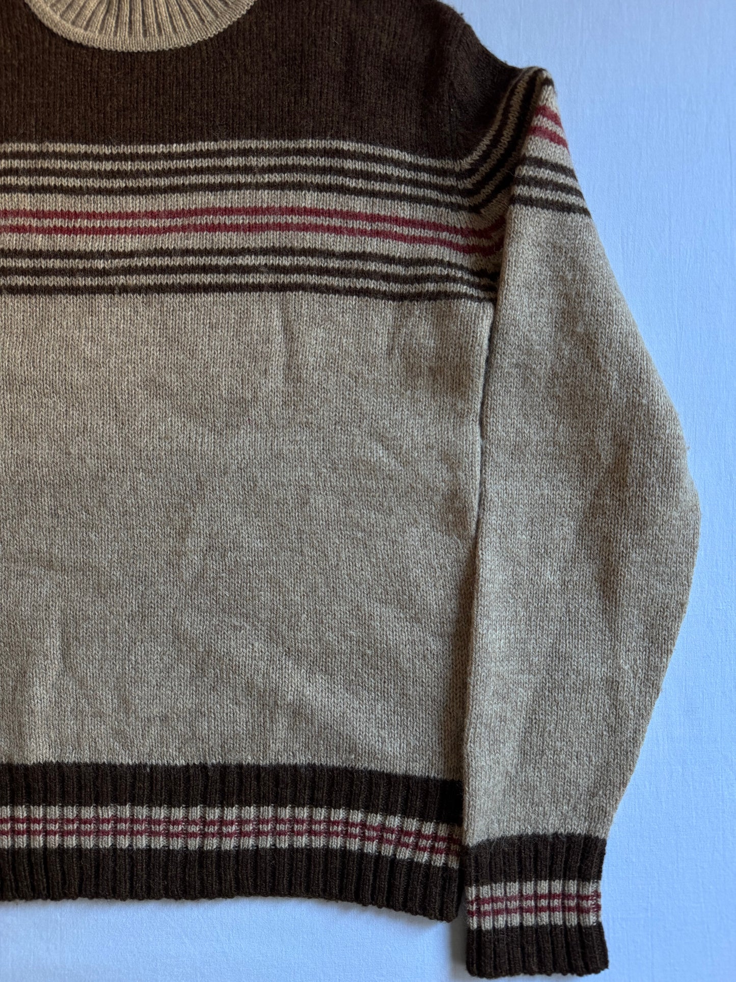 🧶 Pulover vintage 70’s cu dungi – mărimea L (Made in Hong Kong)