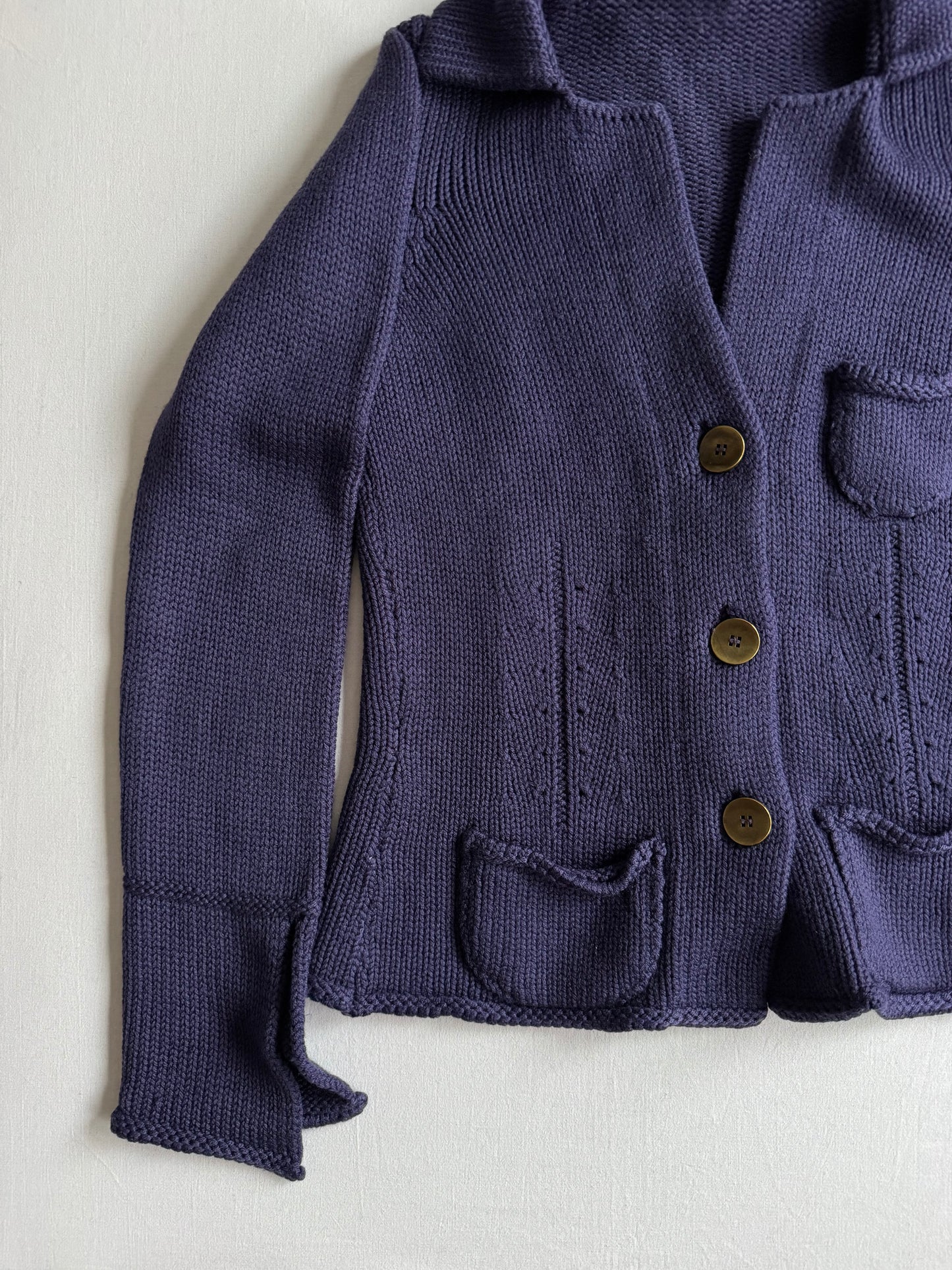 🙆‍♀️ Cardigan Y2K Damă Mov Închis din Lână Merino – aprox. S / M