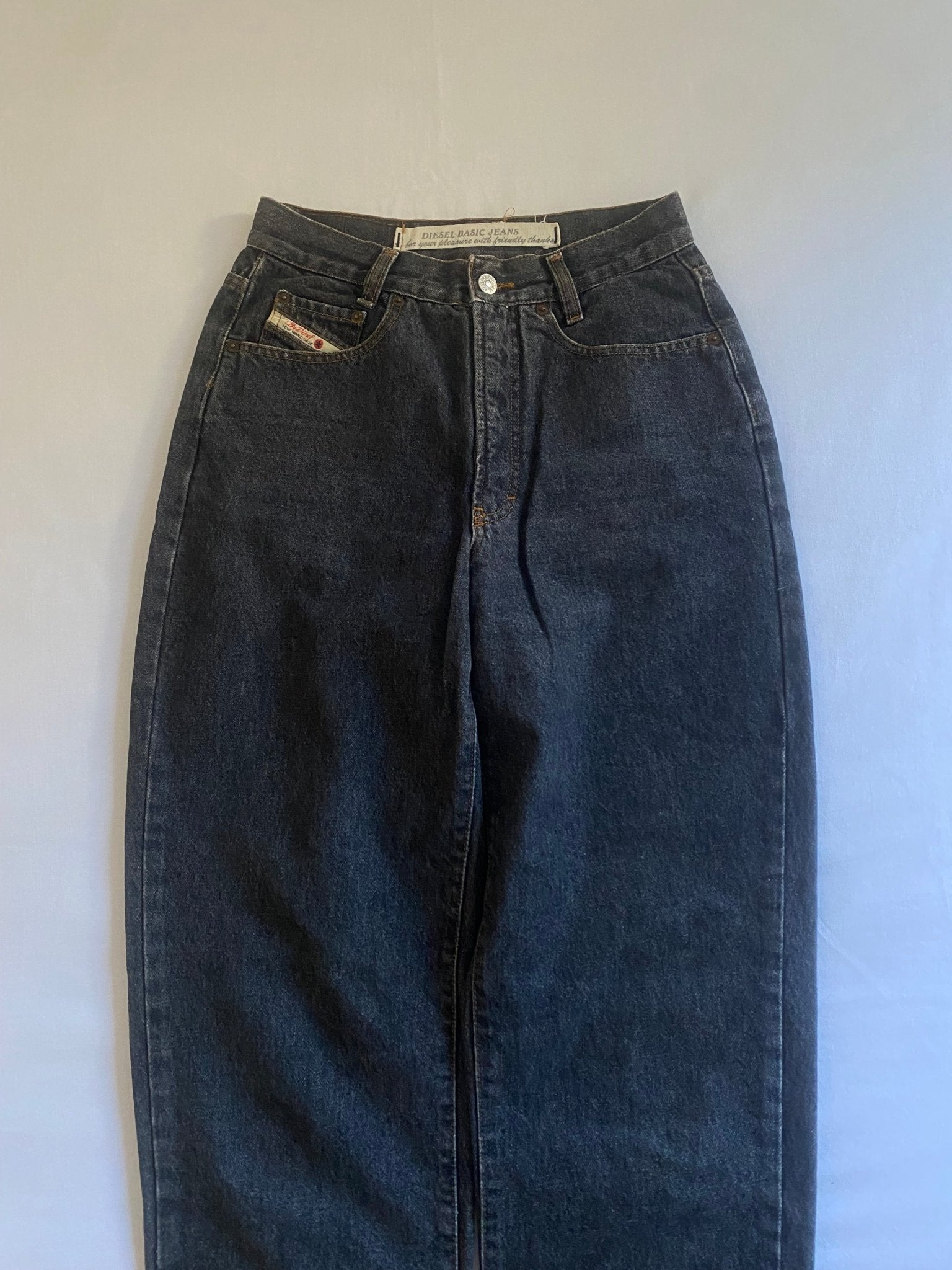 90's Vintage Diesel Dark Grey Balloon Jeans - anbracaminte