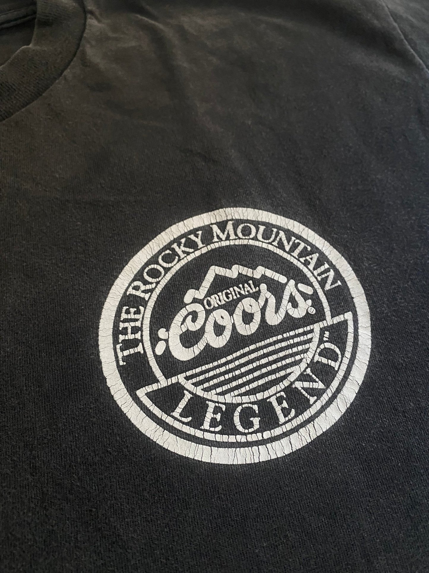 90's Vintage Faded Coors Beer Graphic Tee - anbracaminte