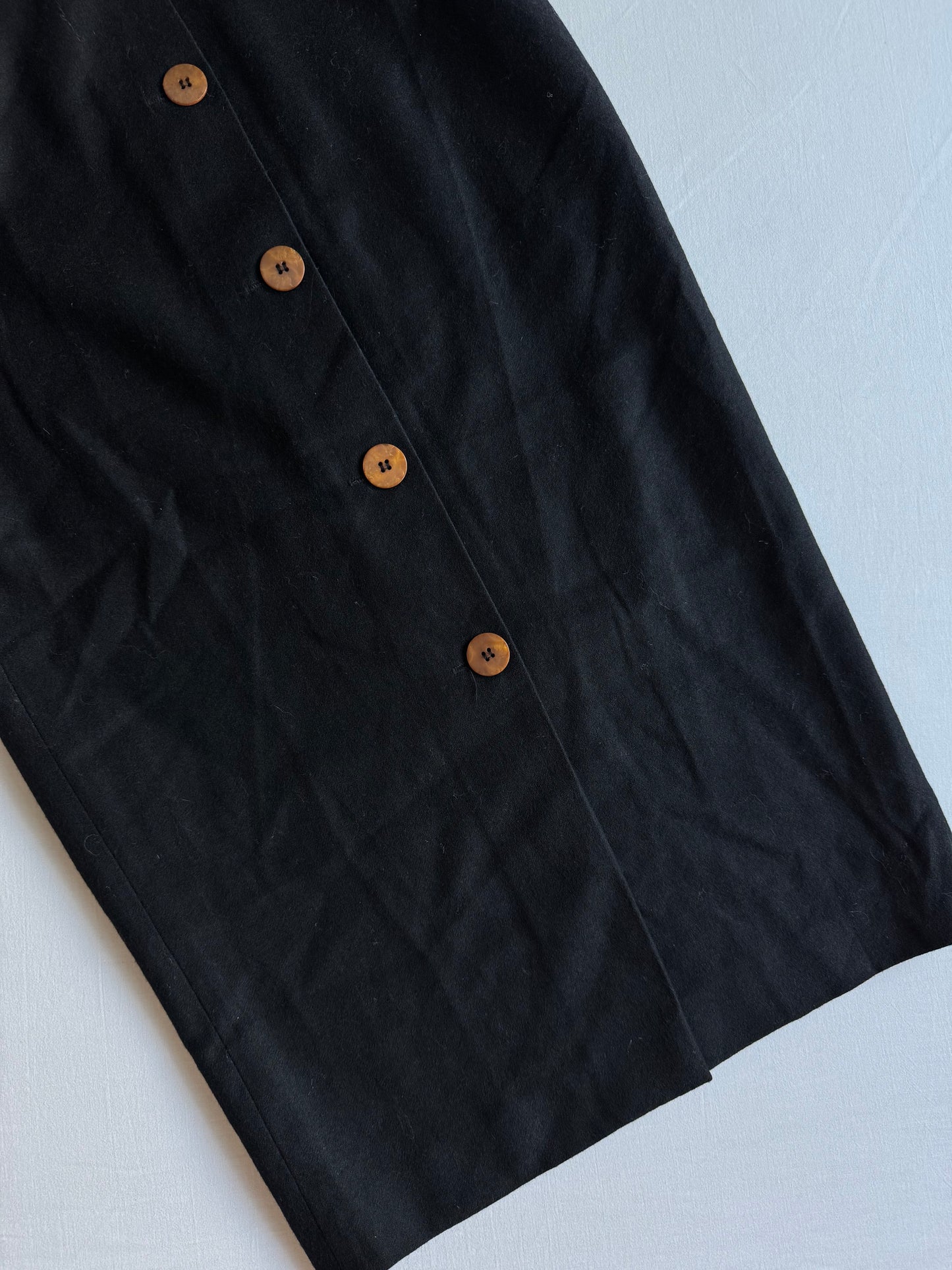 ☕️ Fustă Vintage din Lână Neagră – XS (IT 40)