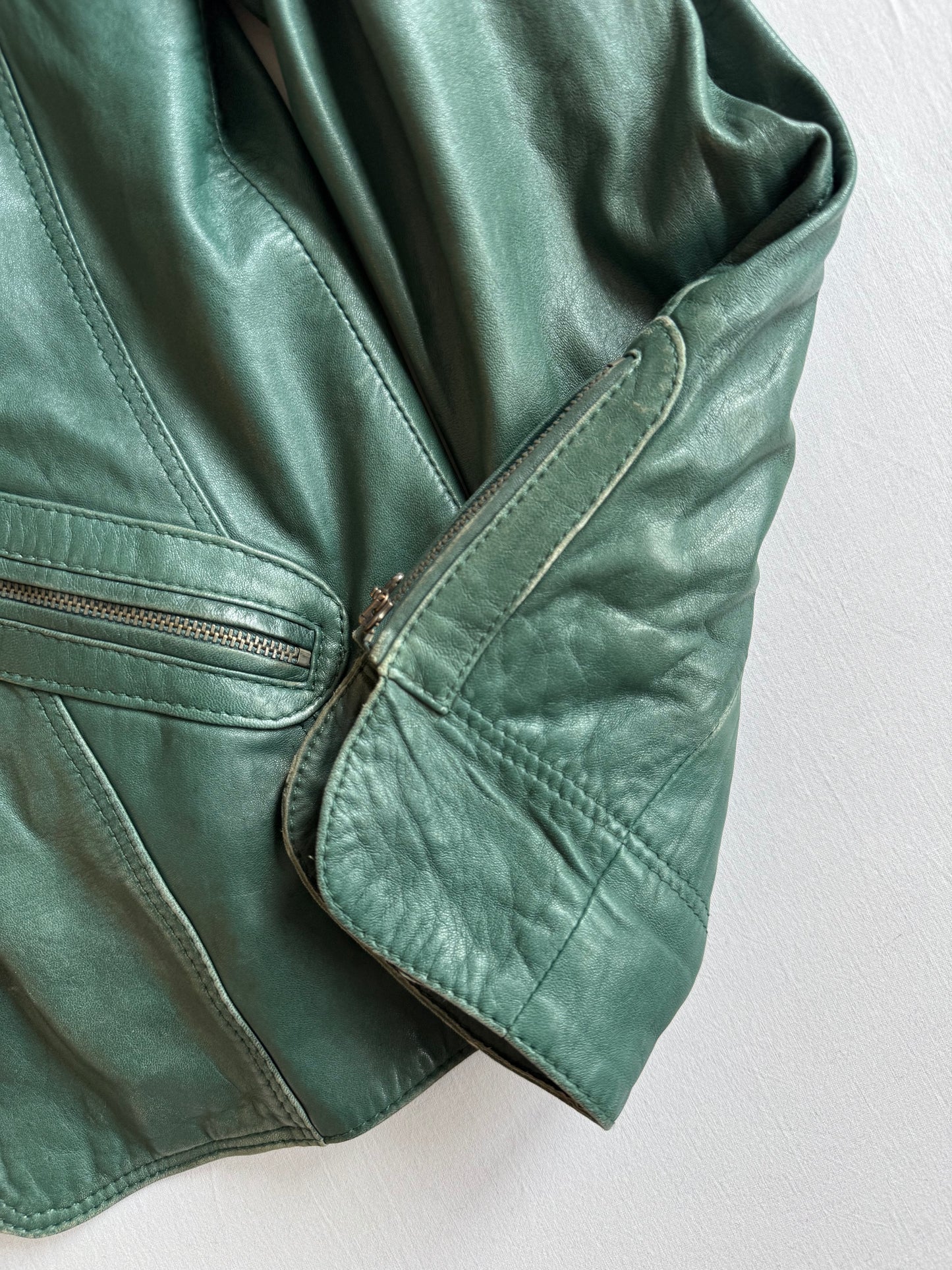 🏍️ Jachetă Biker Y2K din Piele de Miel Verde – EU 40 (L Damă)