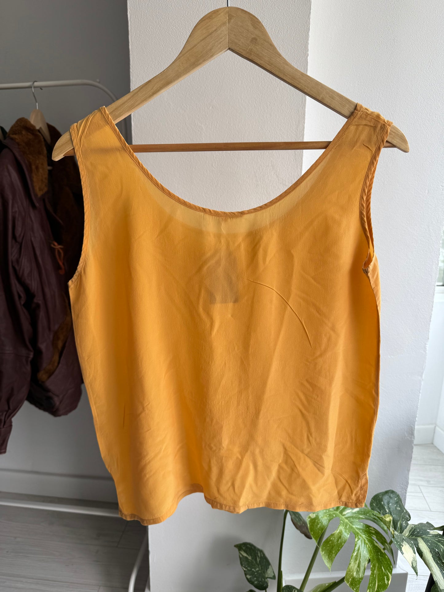 ☀️ Top Vintage Damă din Mătase – S Damă