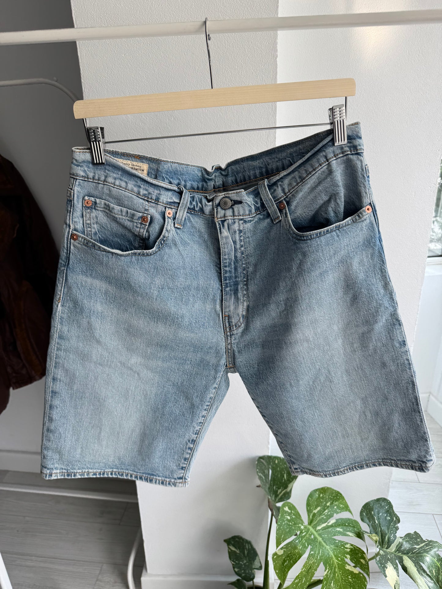 👖 Pantaloni Scurți Levi’s 405 Jorts – W36