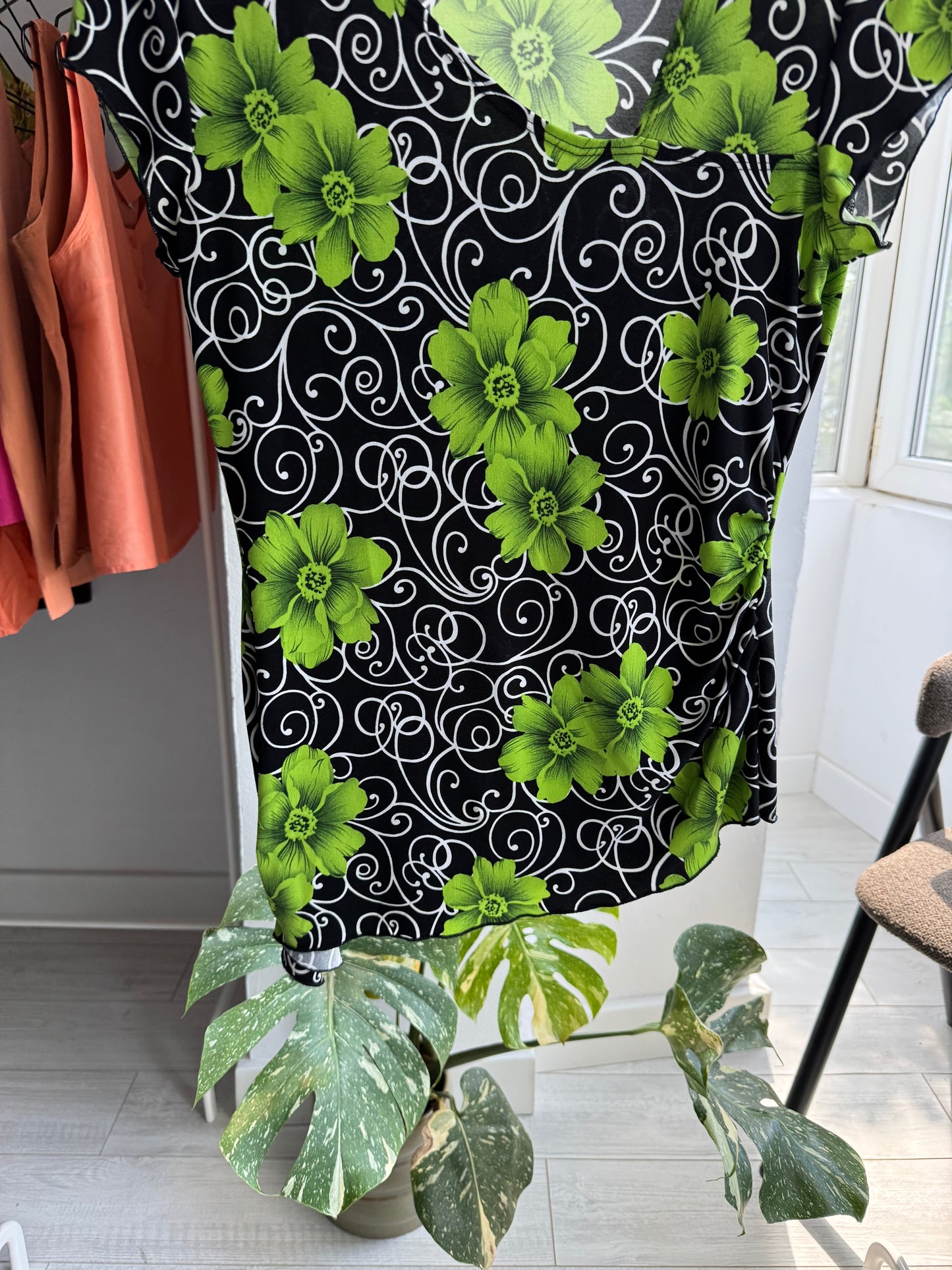 💁‍♀️ Top Mesh Asimetric Floral Printed Y2K | Made in USA – M Damă
