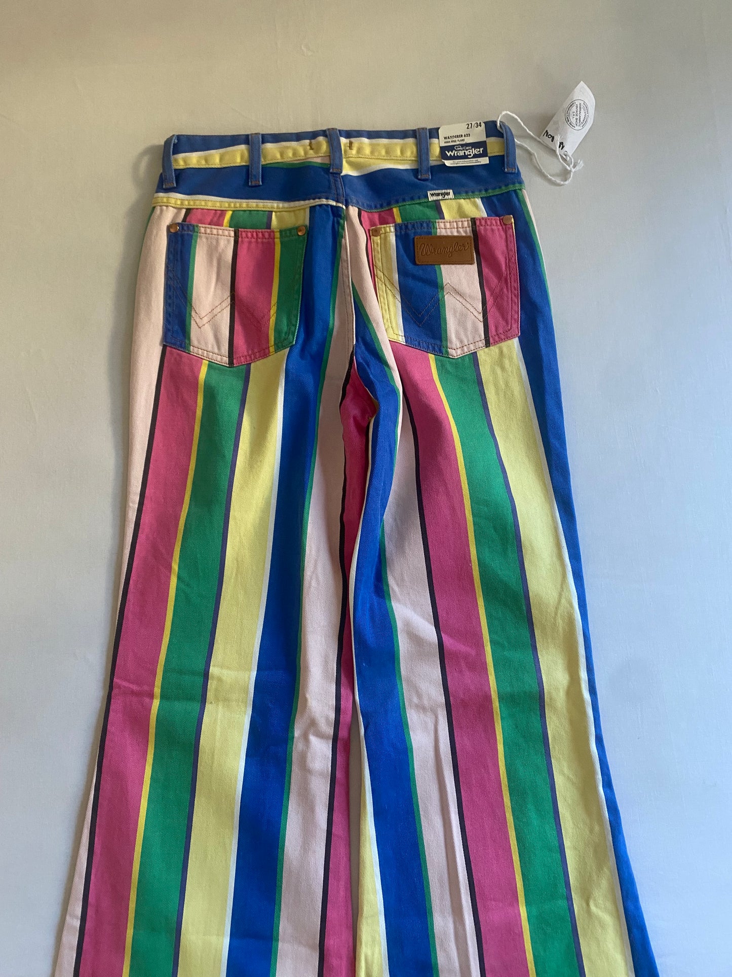 🍭 Jeanși Wrangler – Striped Colourful – High Rise Flared – W27 L34 – NWT