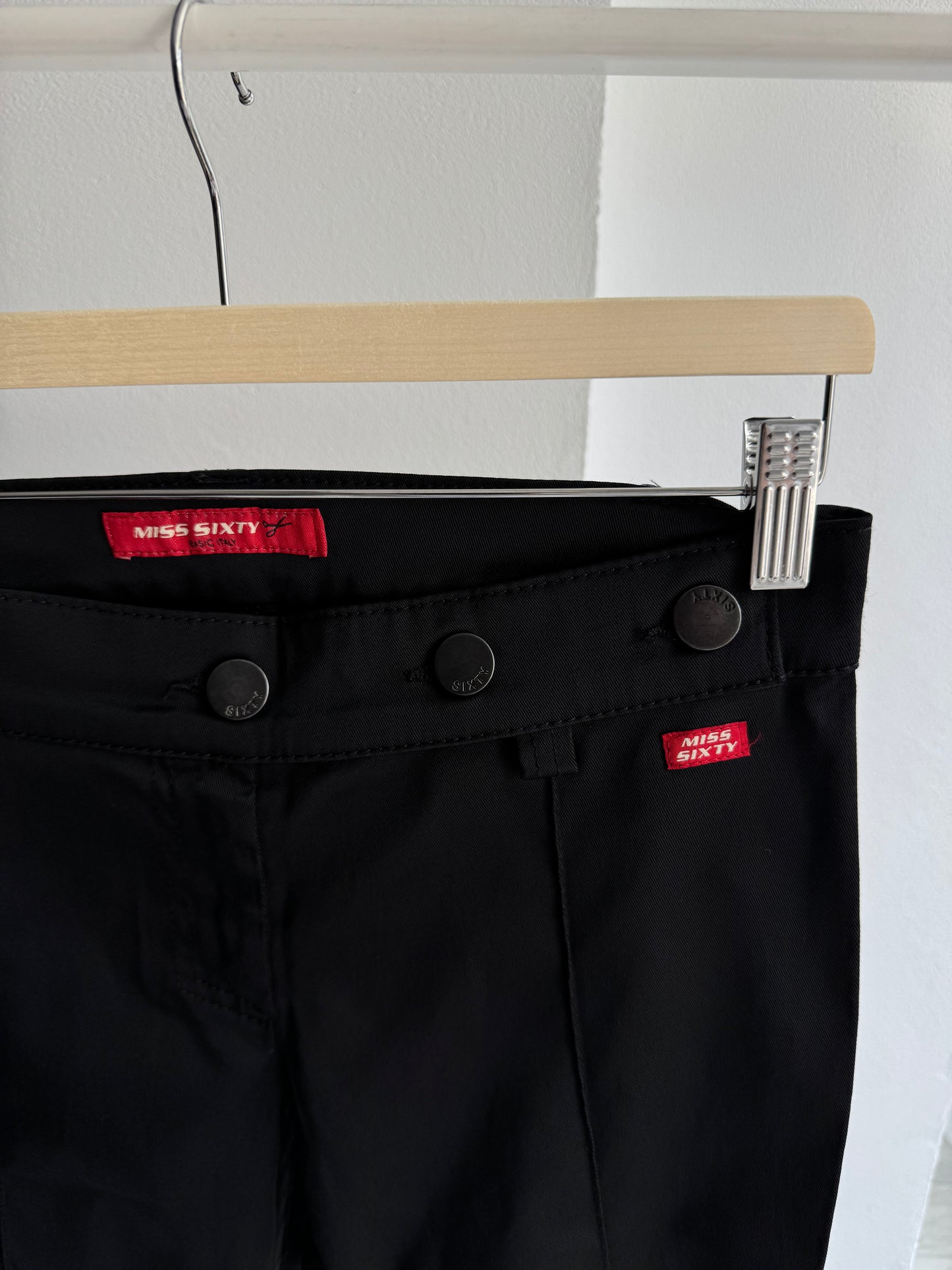 🇮🇹 Pantaloni Y2K Miss Sixty Black Flared – Mărime 29
