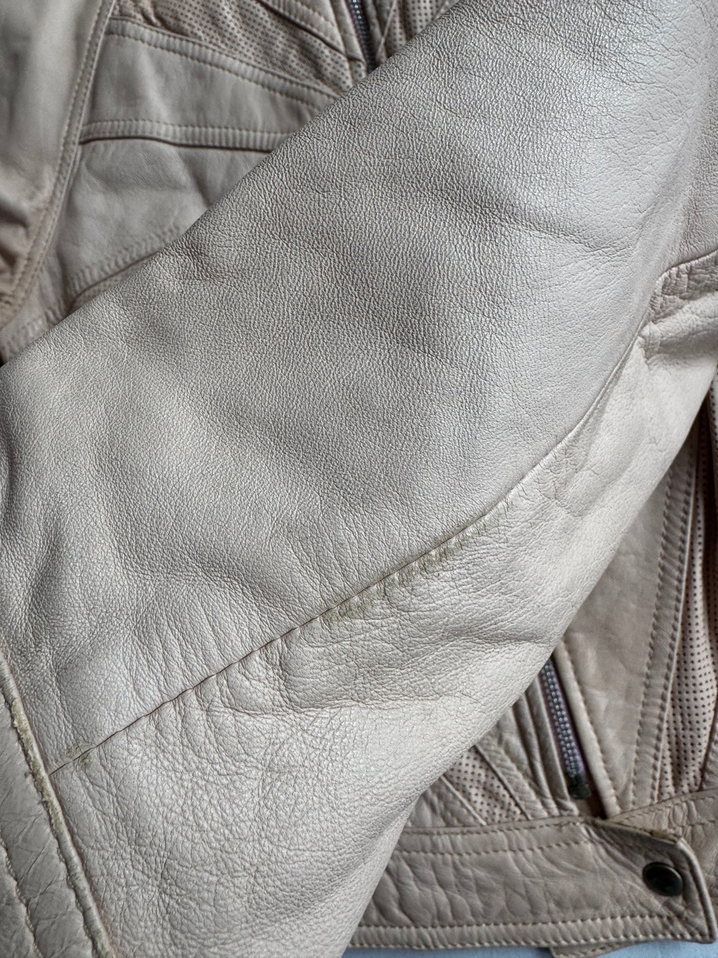 🏍️ Jachetă Biker Y2K CristinaEffe Roz Pal din Piele – IT 46 (M/L Damă)