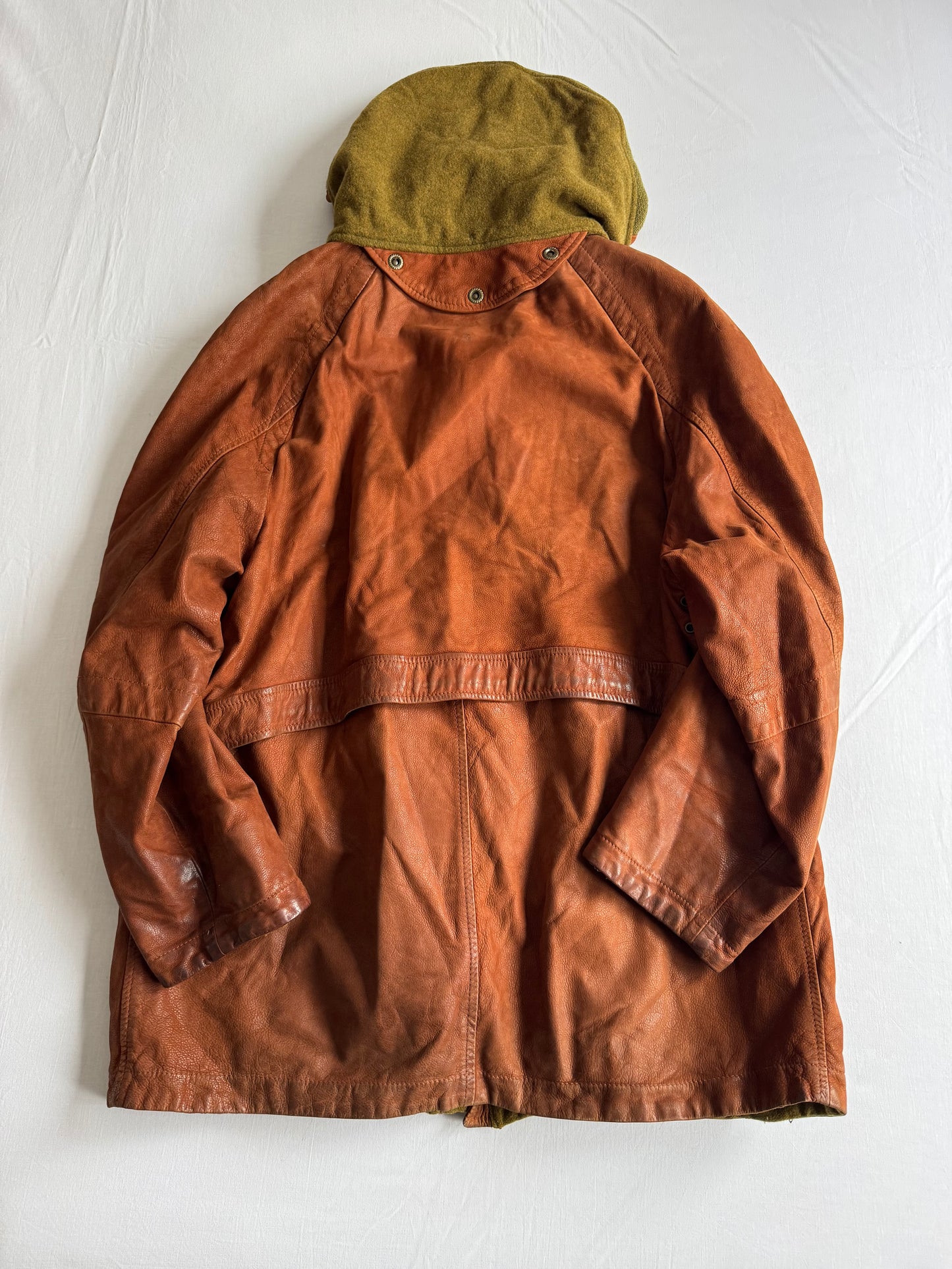 🧥 Geacă Vintage Bărbați Maro din Piele Full Grain cu Fireman Clasp și Glugă Detașabilă – XL