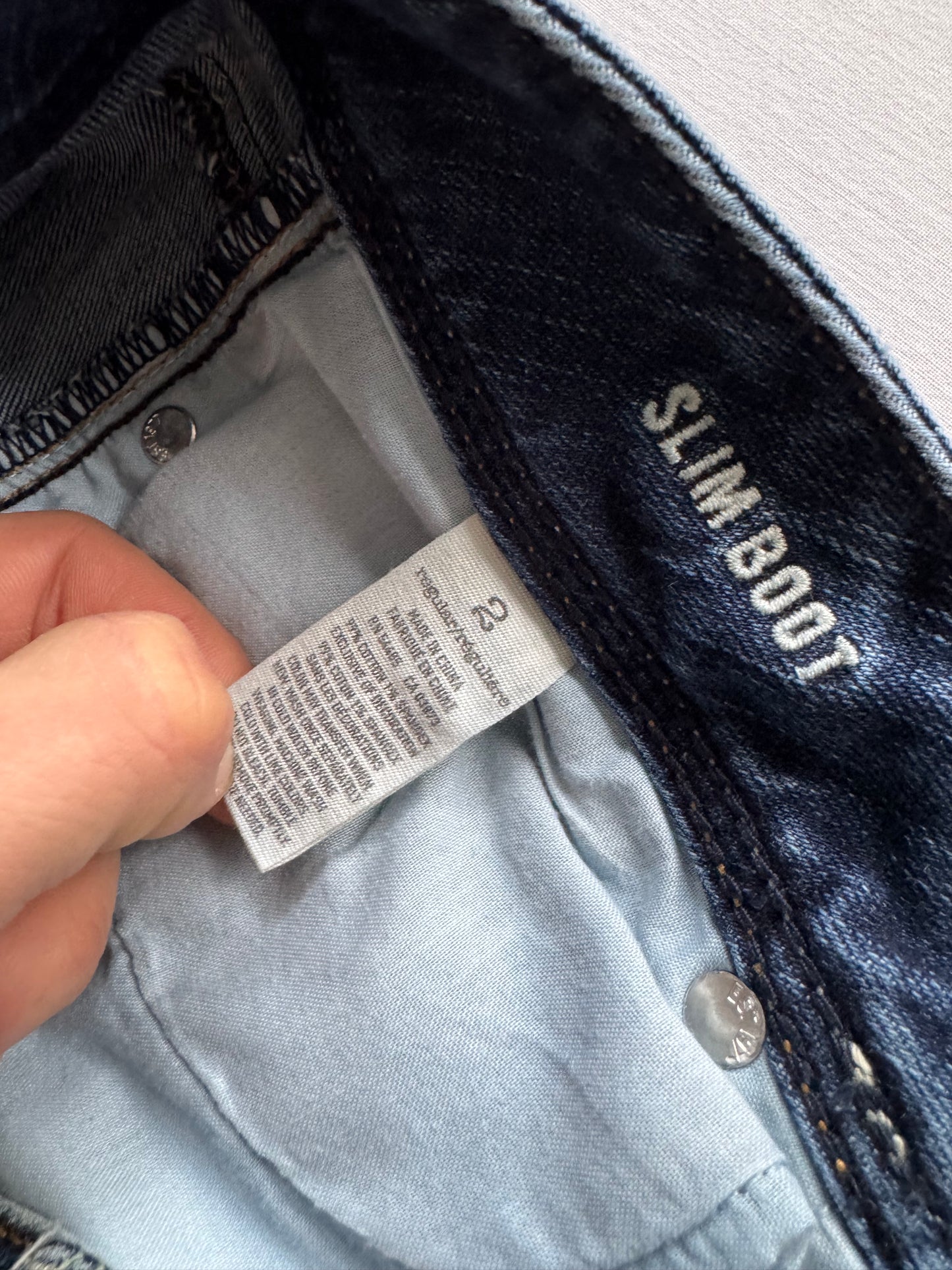 👖 Y2K American Eagle Slim Bootcut Jeans – US 2 / EU 34