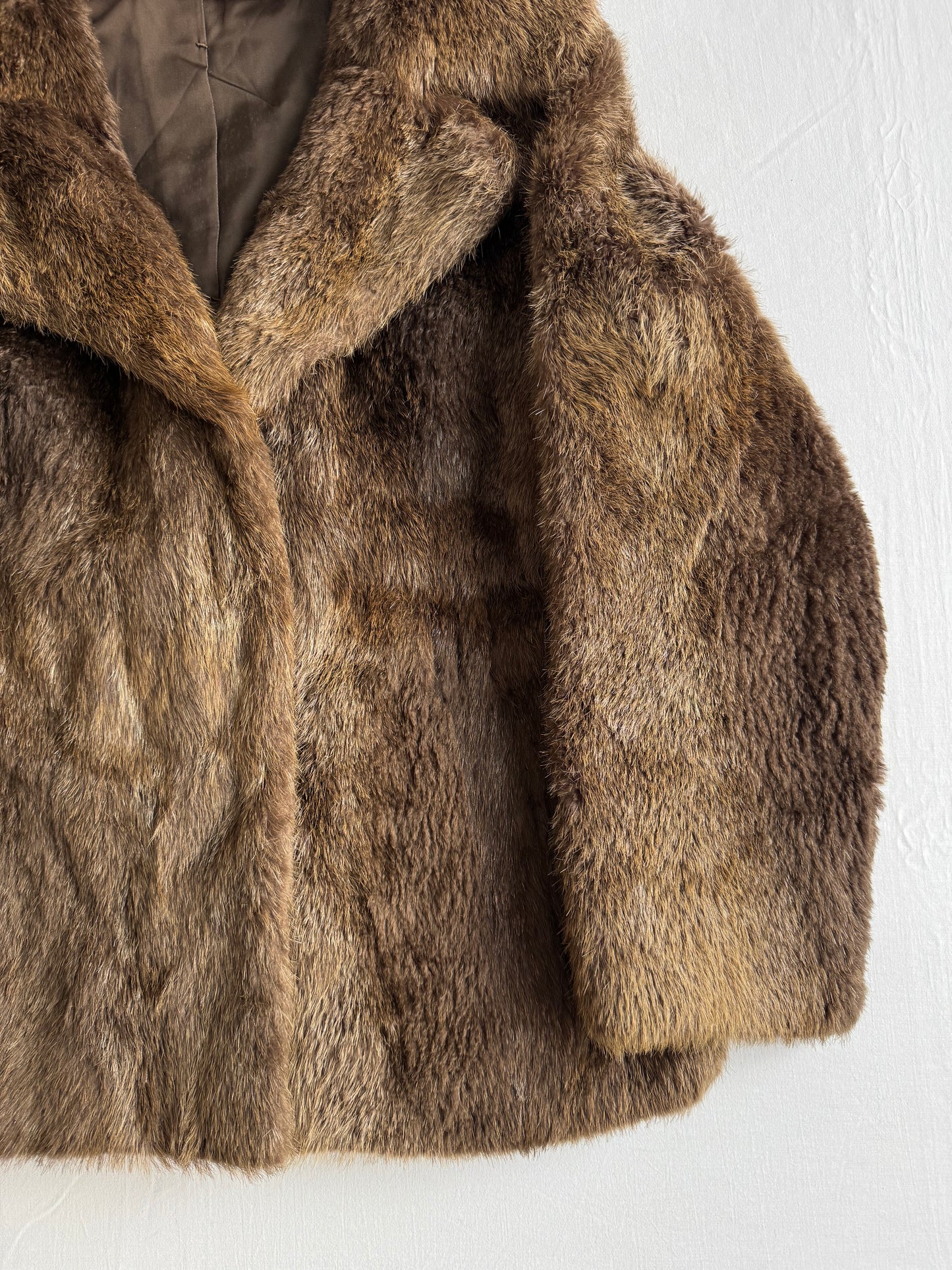 🧥 Jachetă Y2K din Blană Naturală – Damă (M/L aprox.)