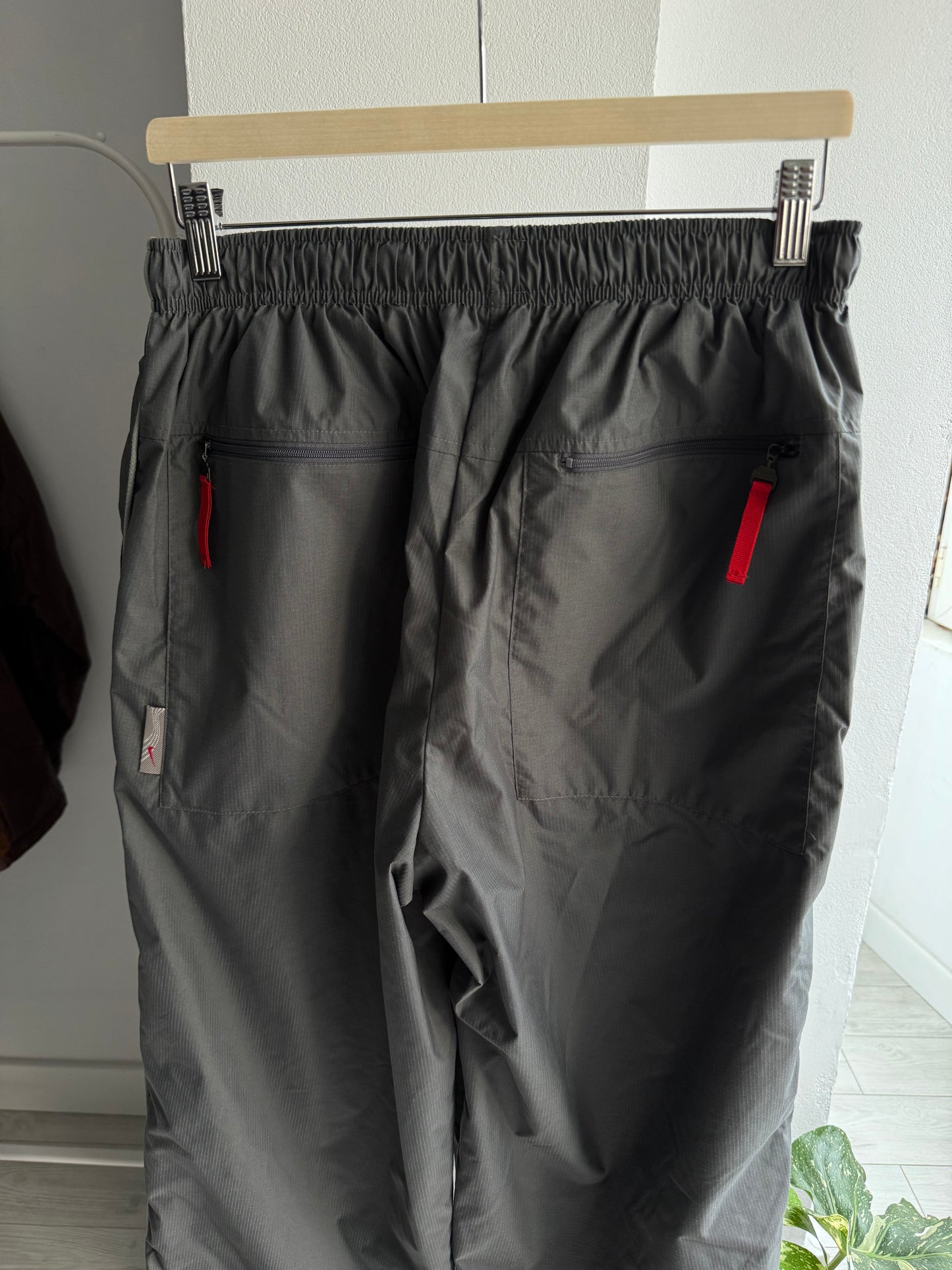 🕶️ Pantaloni de trening Y2K Nike Hex Grey – Mărime L