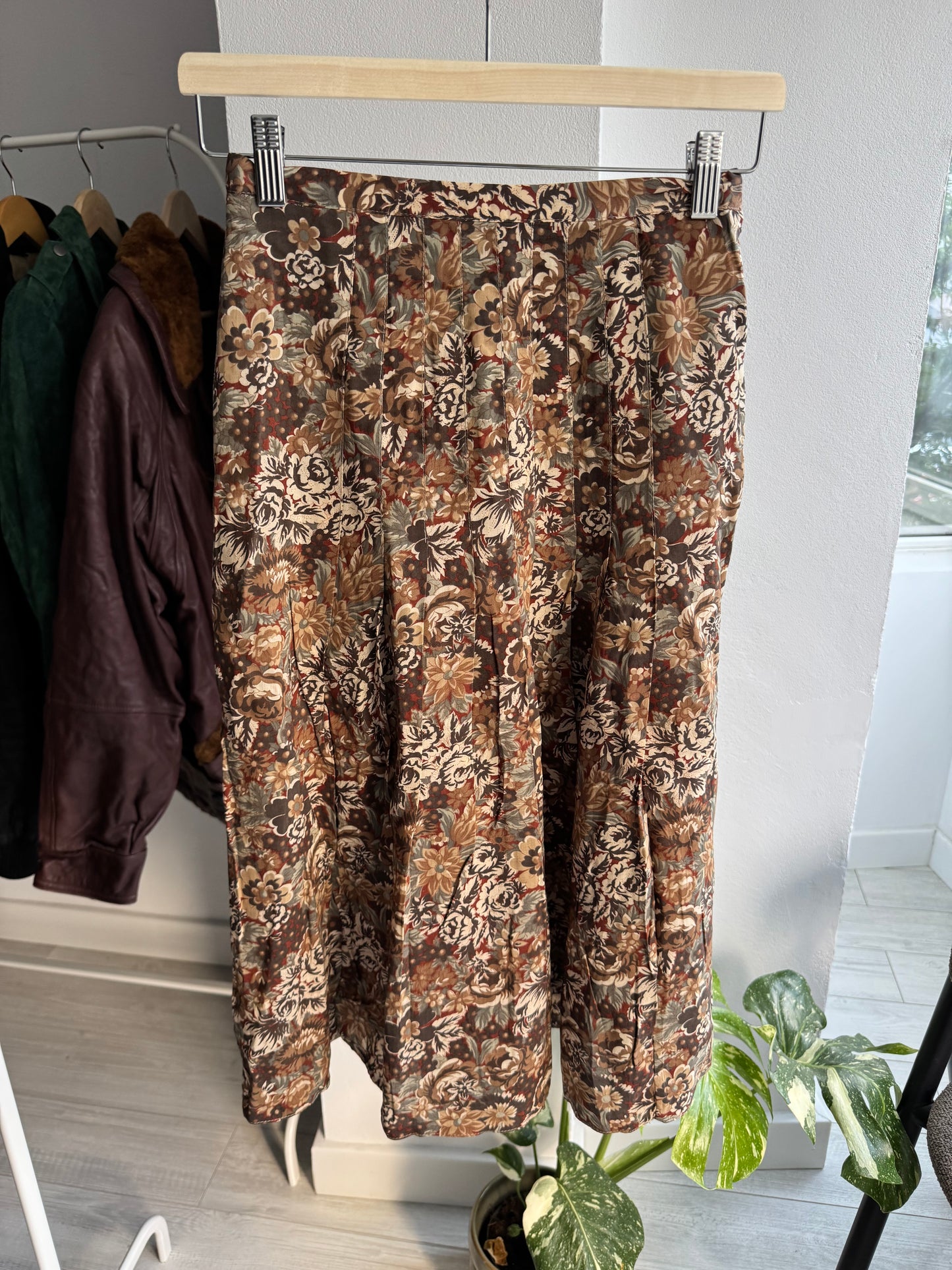 🪵 Fustă Vintage Floral Printed – EU 34 (XS Damă)
