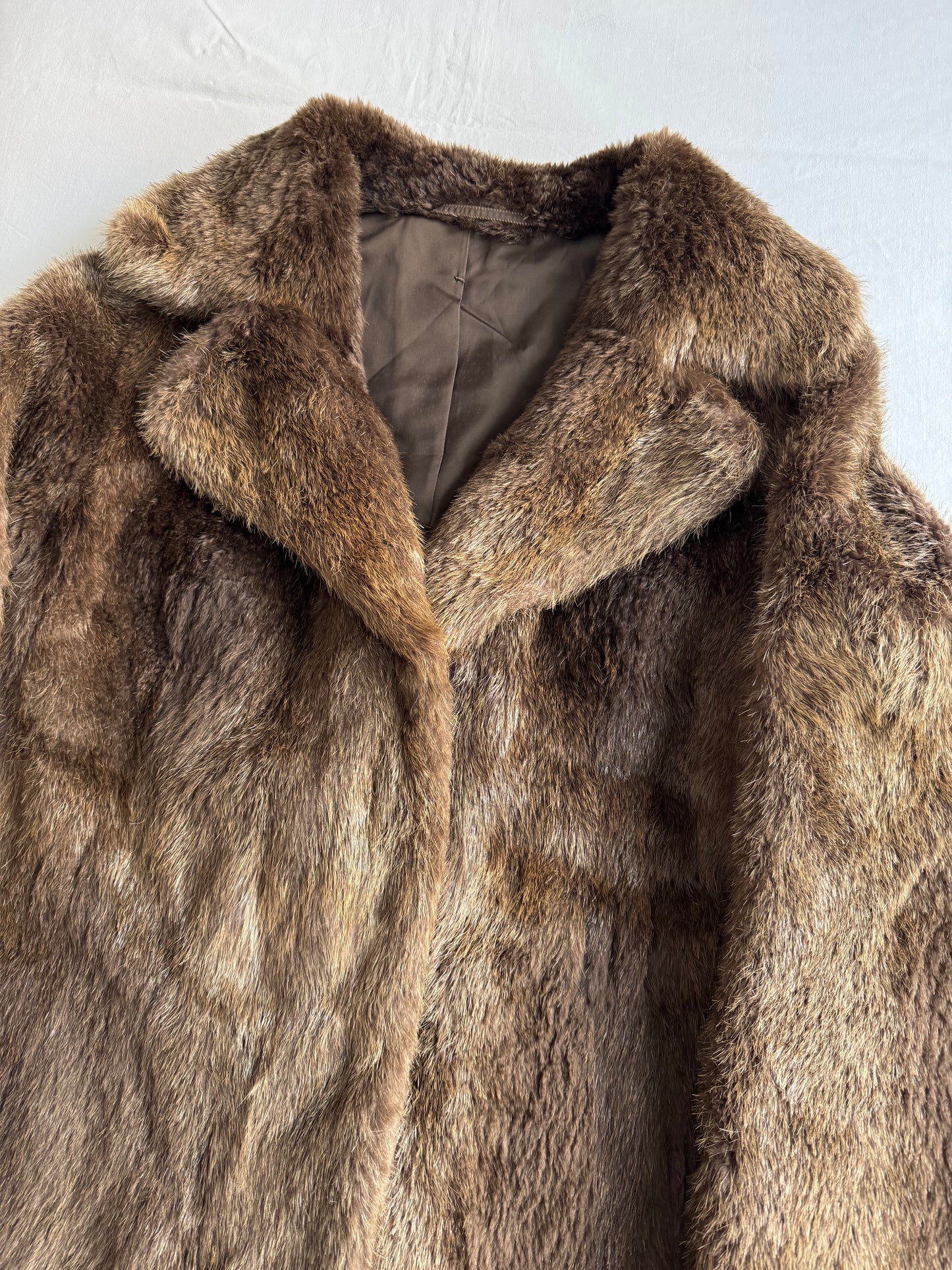 🧥 Jachetă Y2K din Blană Naturală – Damă (M/L aprox.)