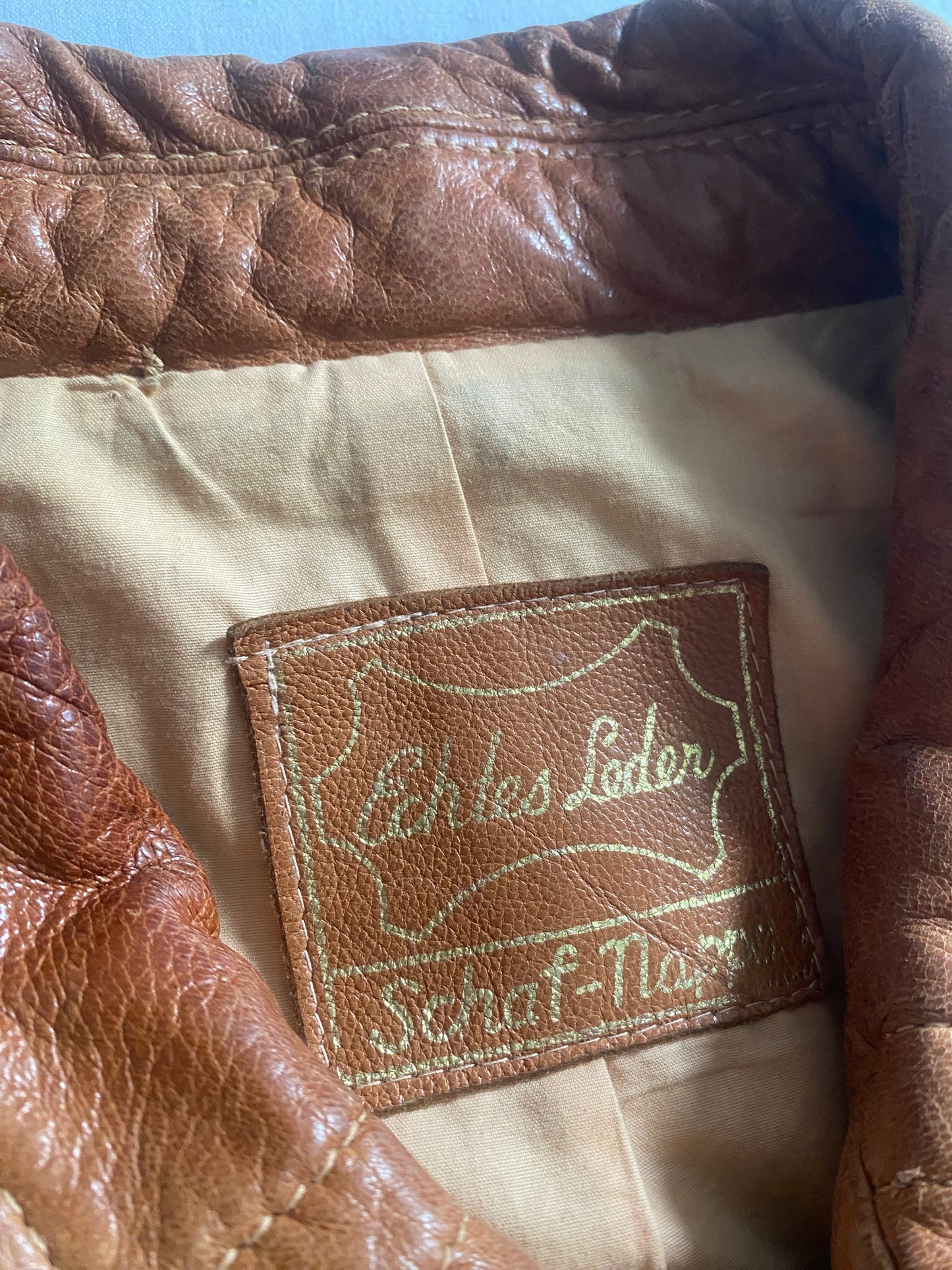 🧥 Jachetă Vintage din Piele de Oaie și Miel – Maro – Mărime L