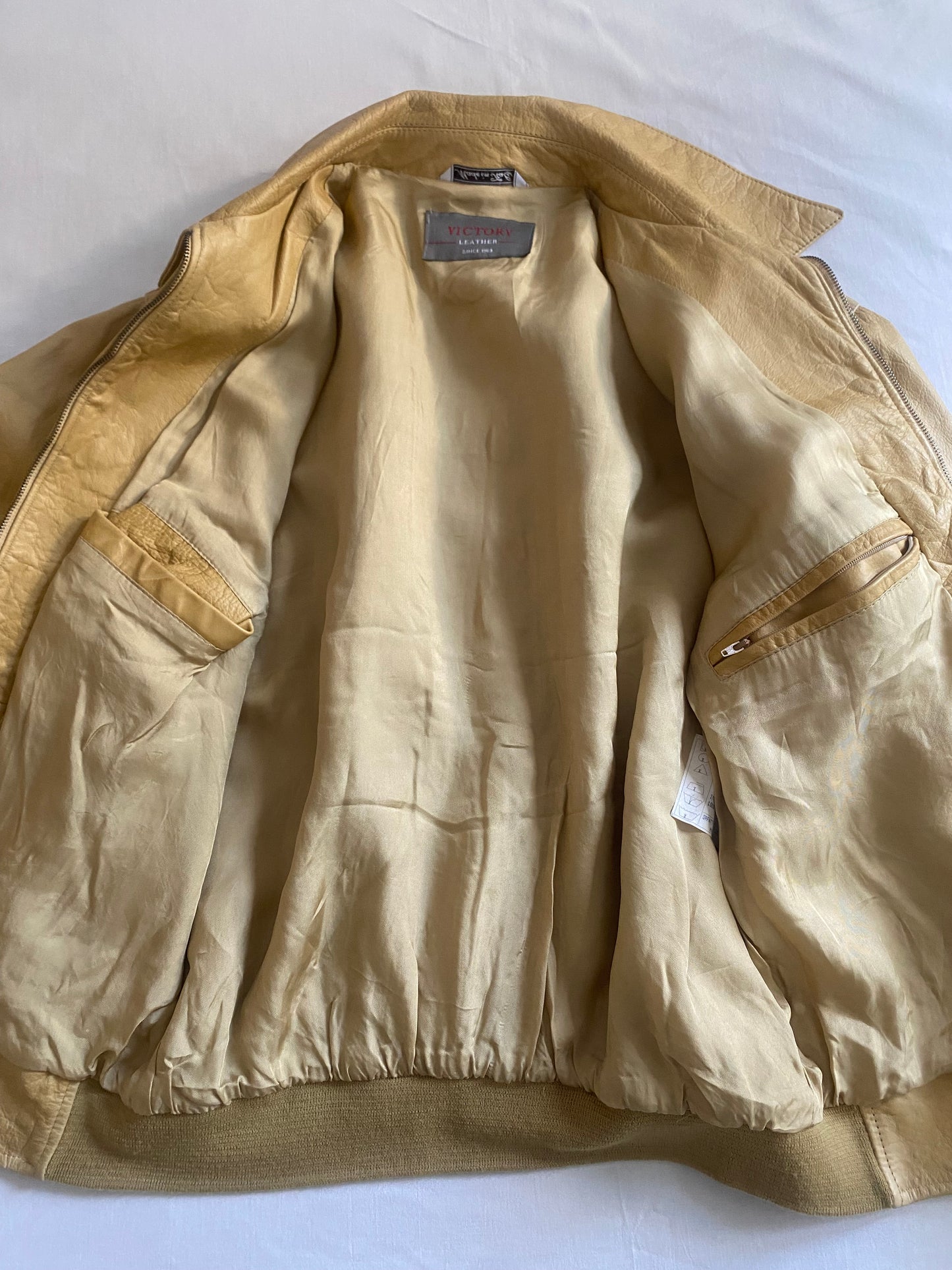 Geacă Vintage Crem din Piele – Made in Italy, Guler 70s