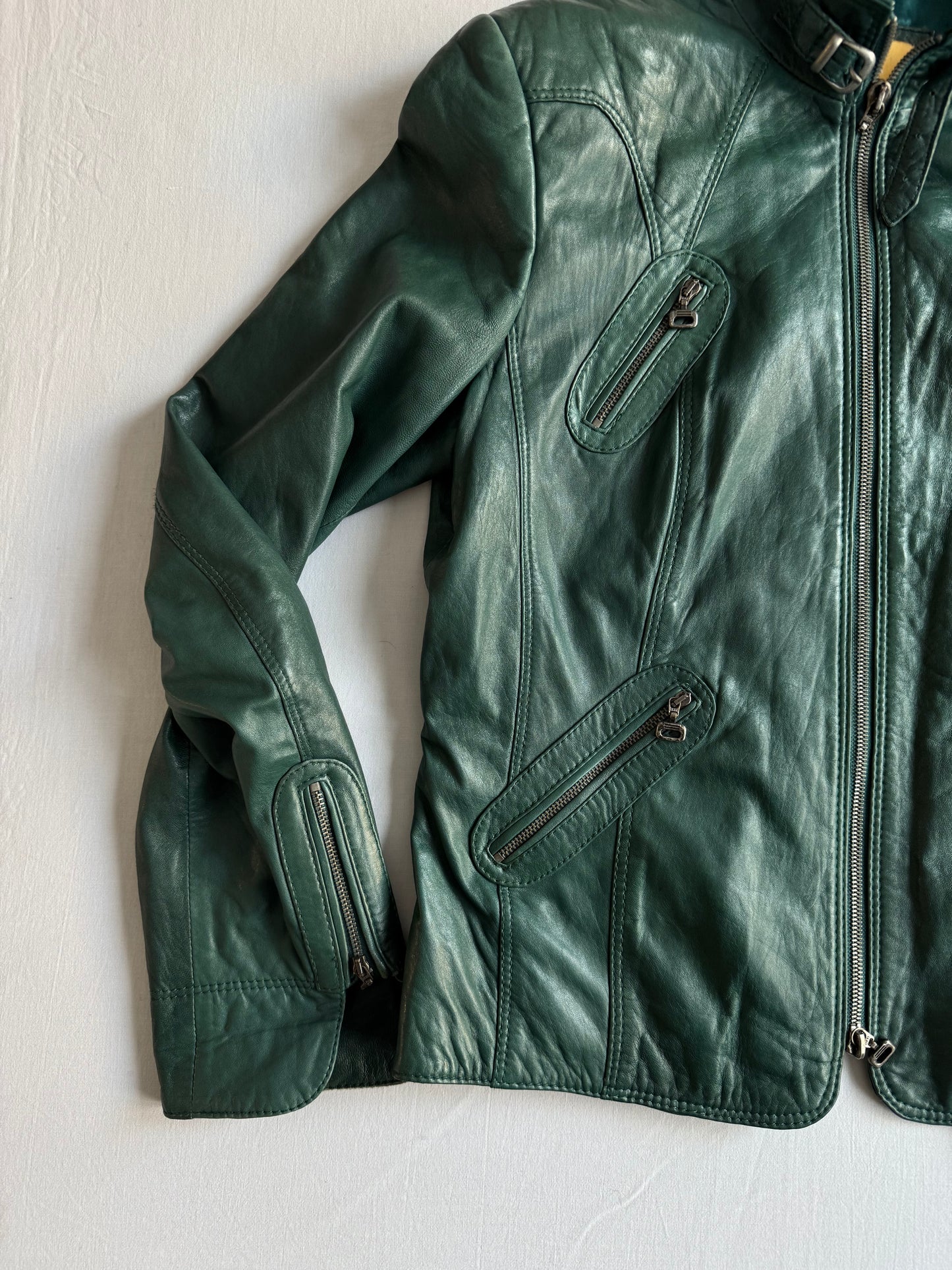 🏍️ Jachetă Biker Y2K din Piele de Miel Verde – EU 38 (M Damă)