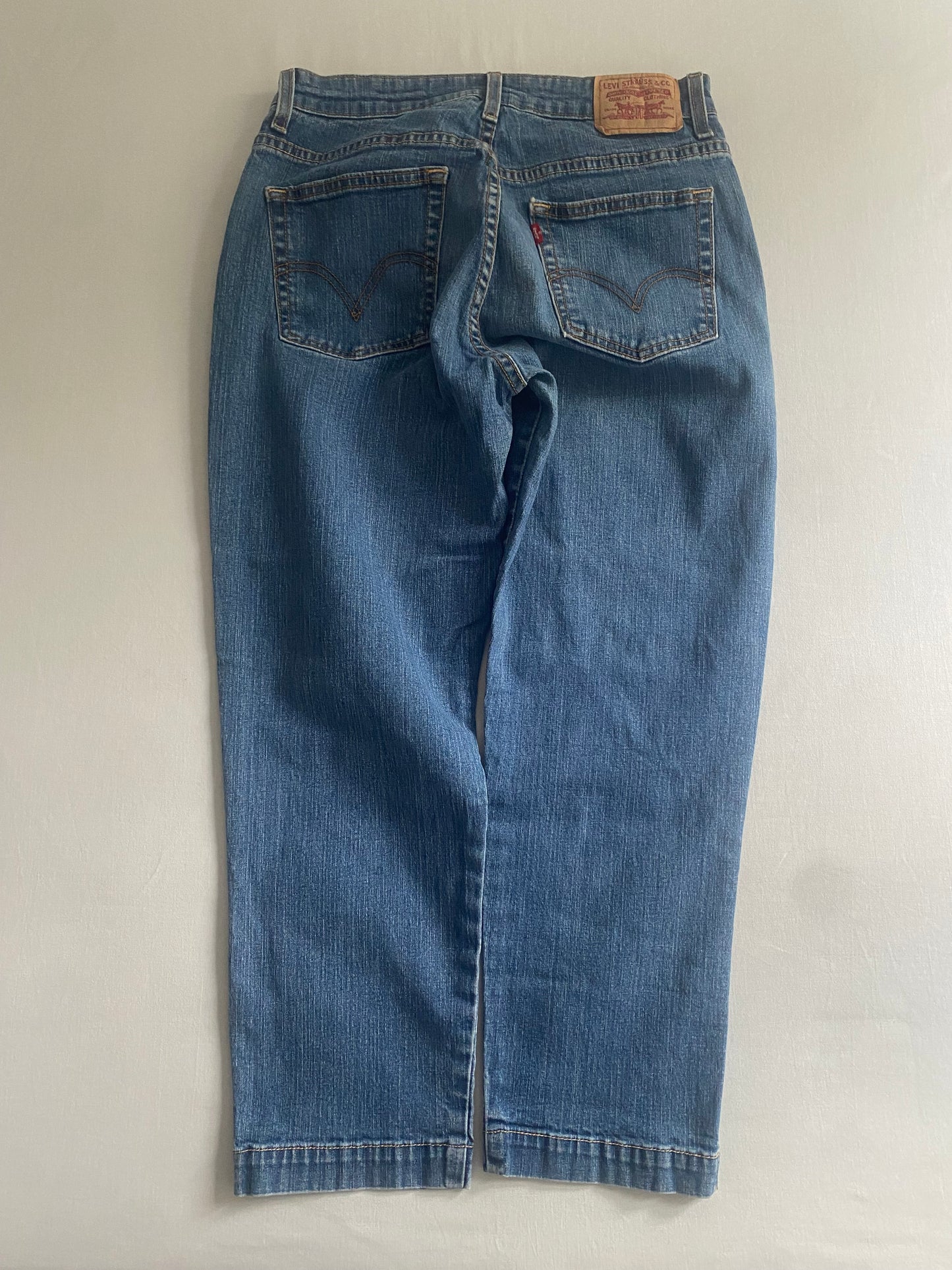 Y2K Levi's Capri Jeans