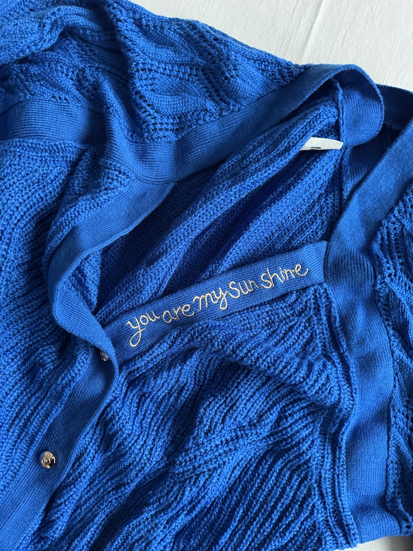 🧶 Cardigan Albastru Tricotat cu Broderie – Mărime M Femei