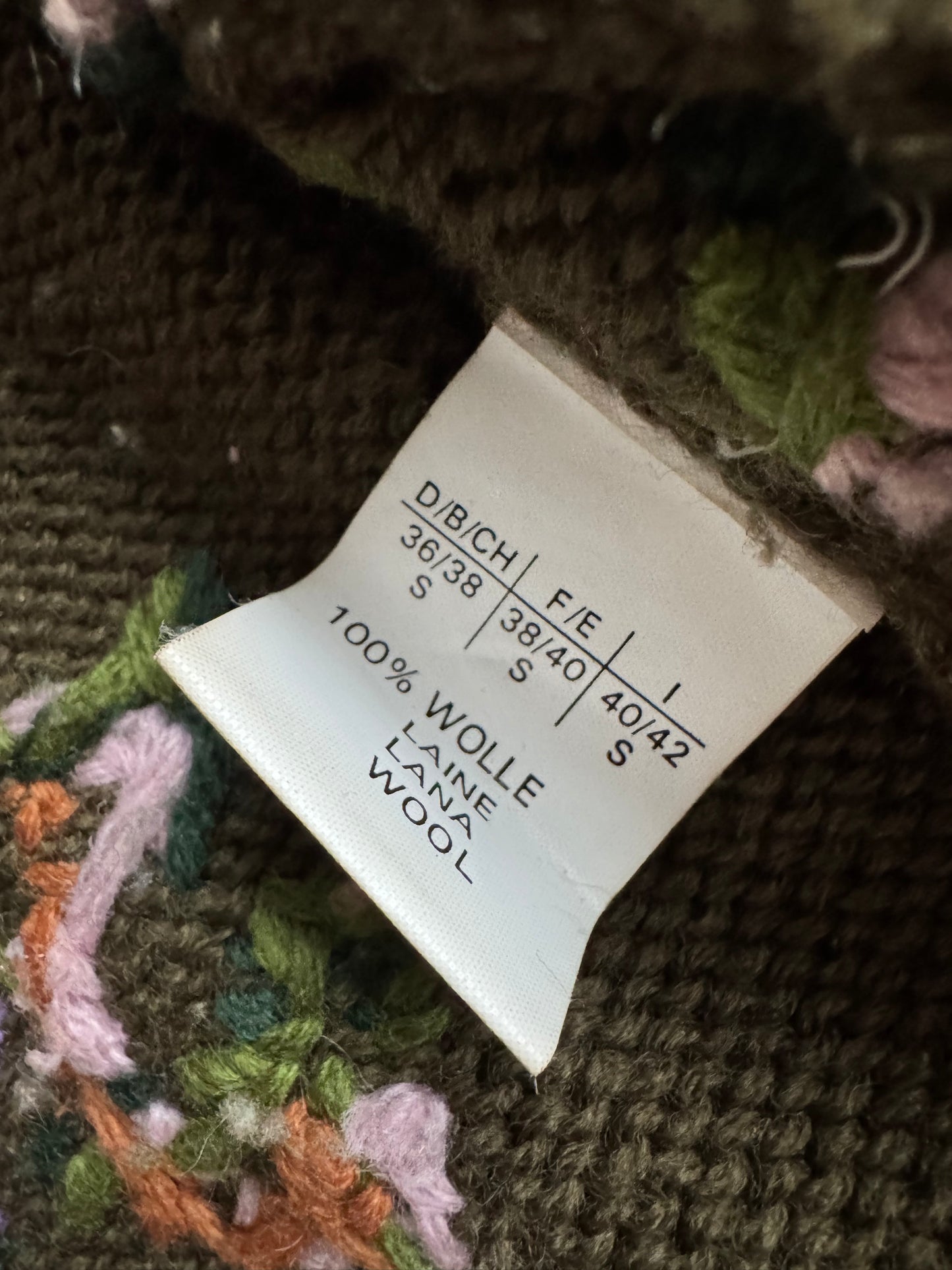 🧶 Cardigan Vintage Damă Verde Închis din Lână cu Broderie Florală – S