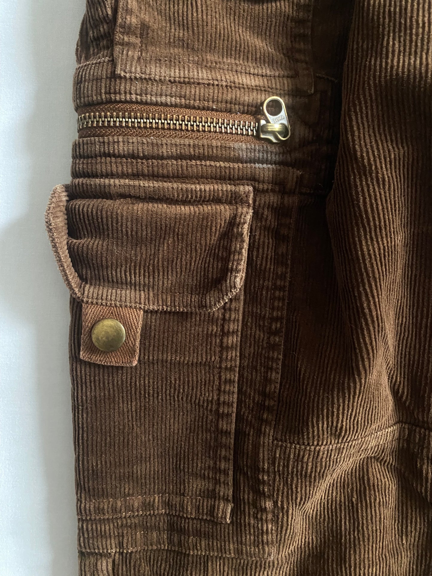 Pantaloni vintage Ralph Lauren pentru femei, cargo din catifea maro tehnică 🍂