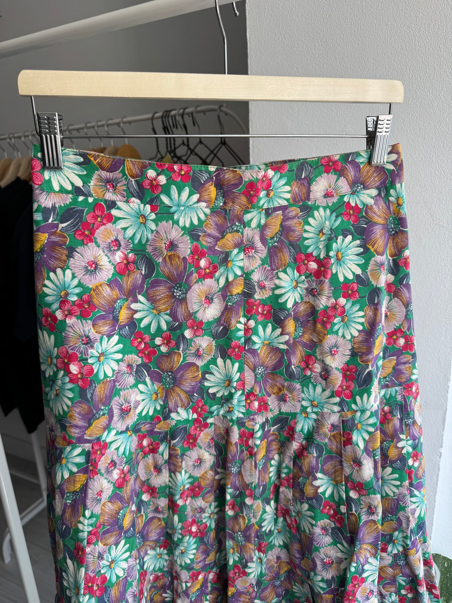 ☀️ Fustă Vintage Floral cu Print – Approx. M Damă