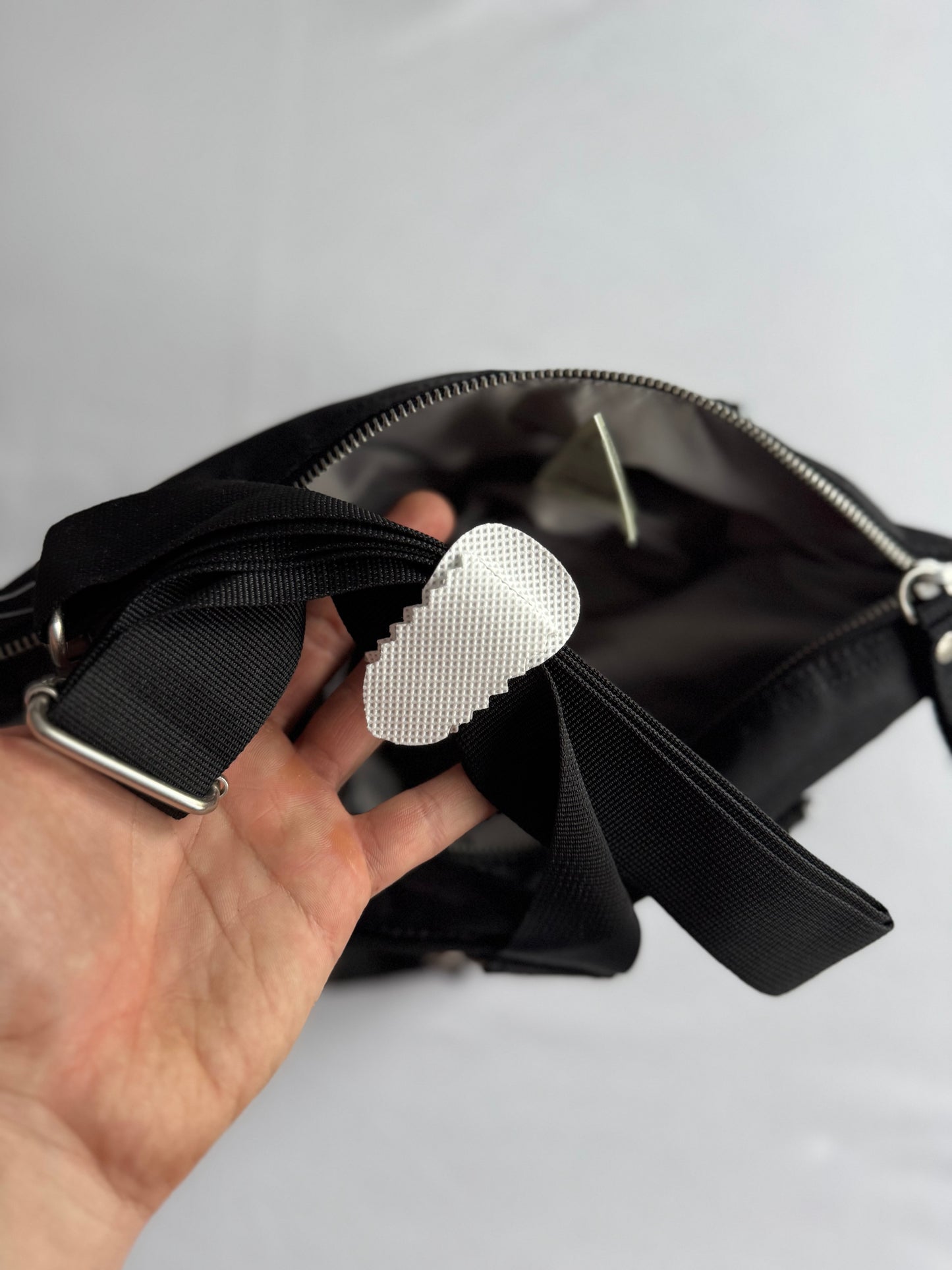 👜 Geantă Deadstock Y2K George Gina & Lucy 6ix