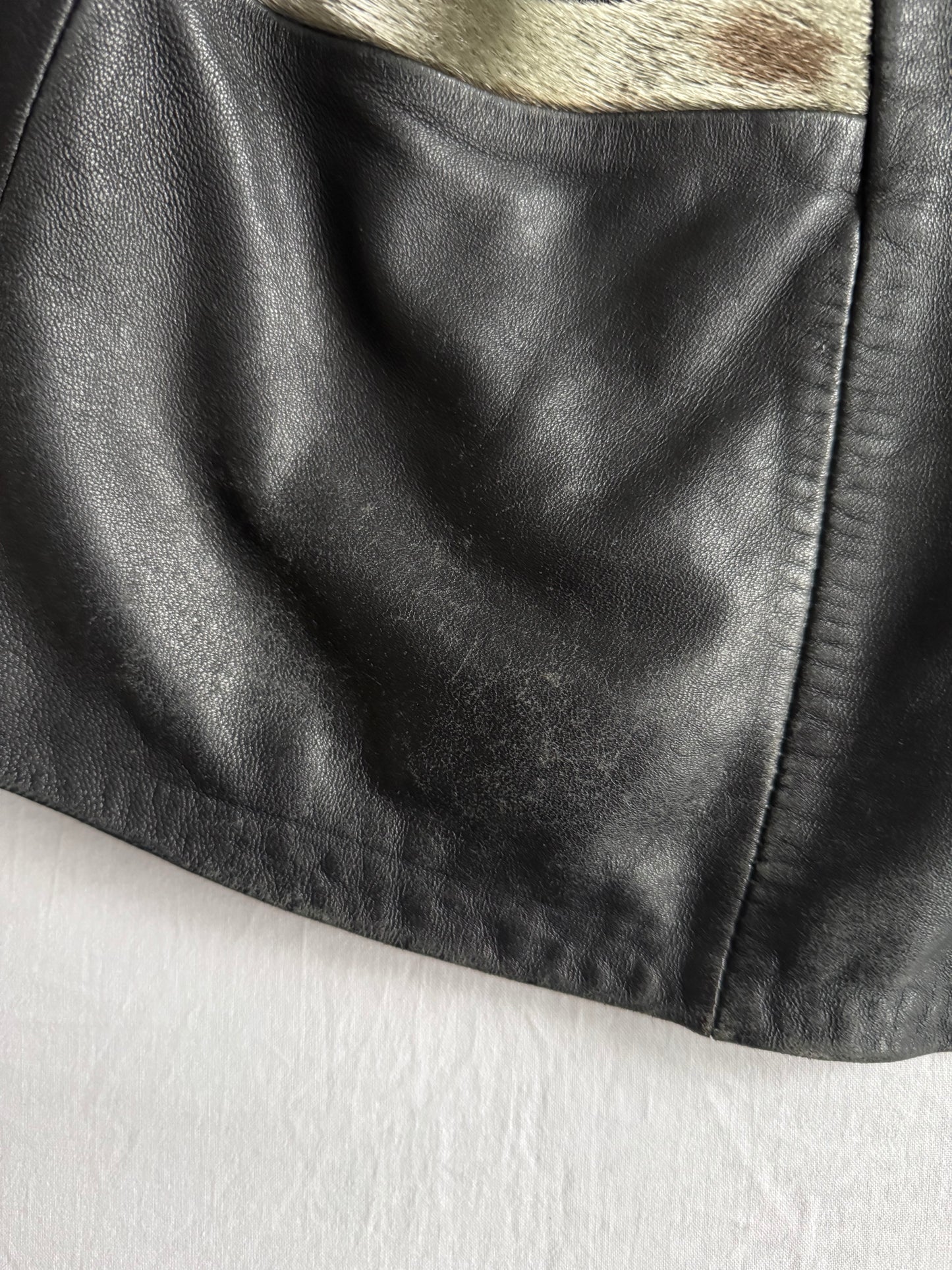 🖤 Geacă Vintage Damă din Piele Neagră cu Aplicații Păr Animal – XXL