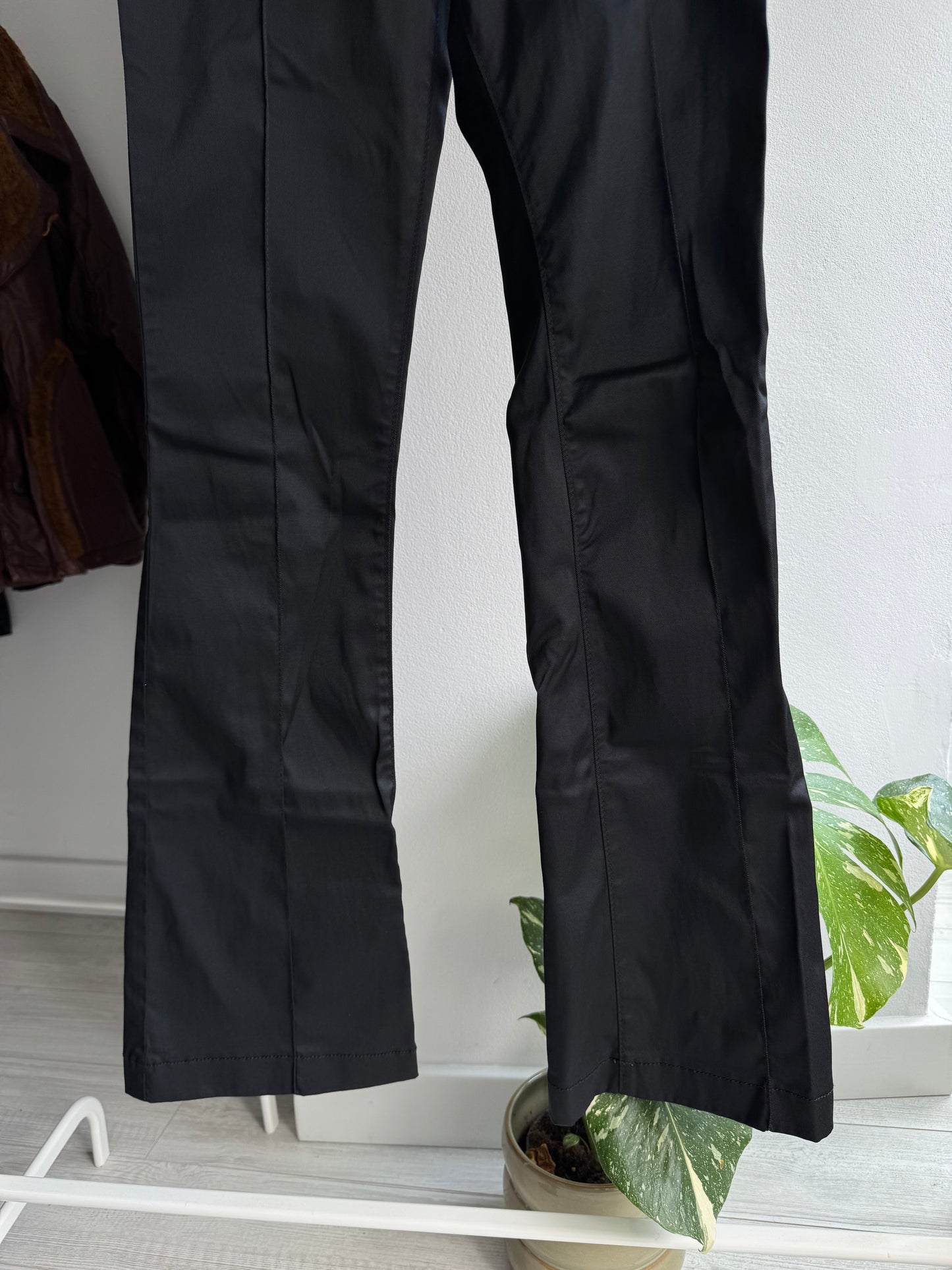 🇮🇹 Pantaloni Y2K Miss Sixty Black Flared – Mărime 29