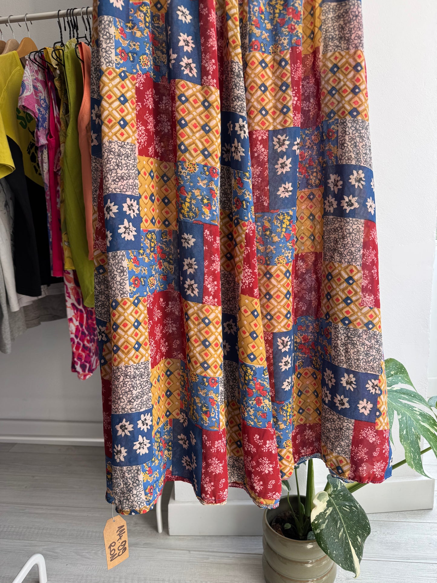 ☀️ Fustă Vintage Mesh Floral – Approx. XS–S Damă