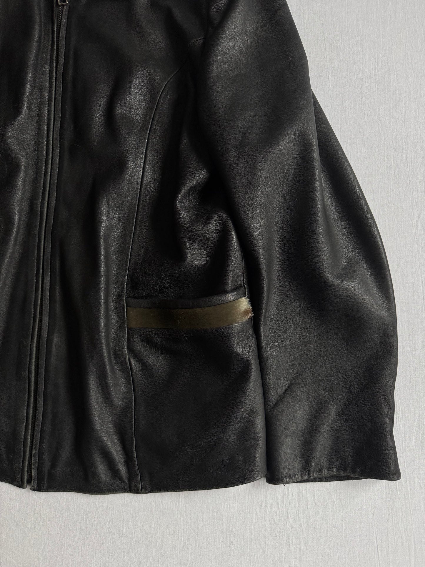 🖤 Geacă Vintage Damă din Piele Neagră cu Aplicații Păr Animal – XXL