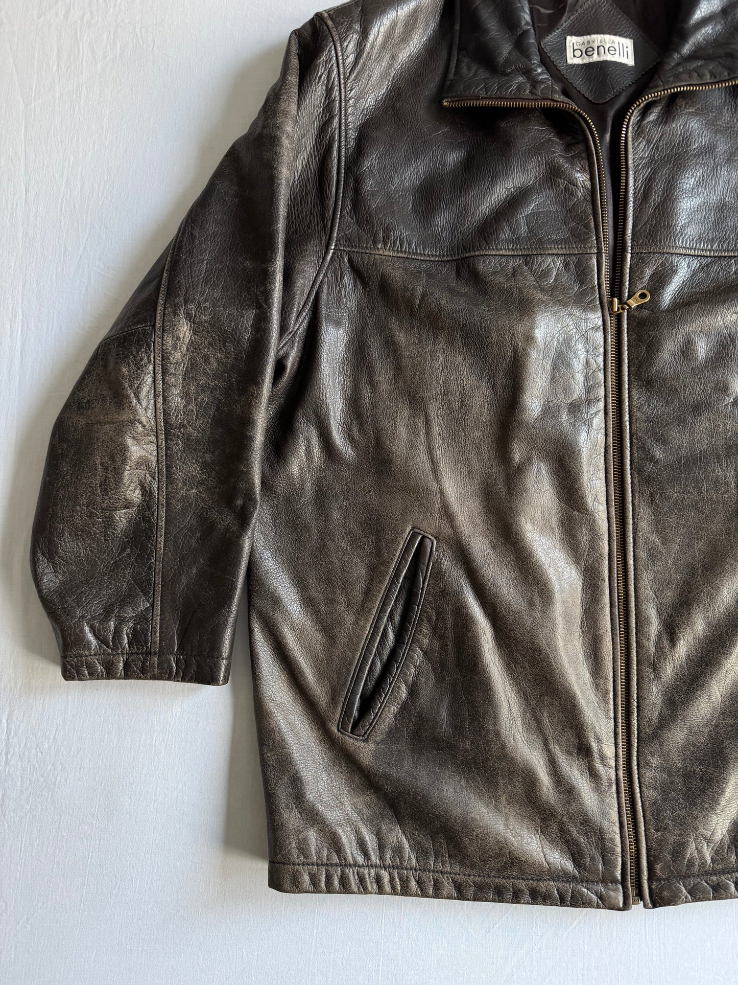 Geacă Vintage Damă din Piele Neagră Faded cu Patină Naturală – M (EU 38)