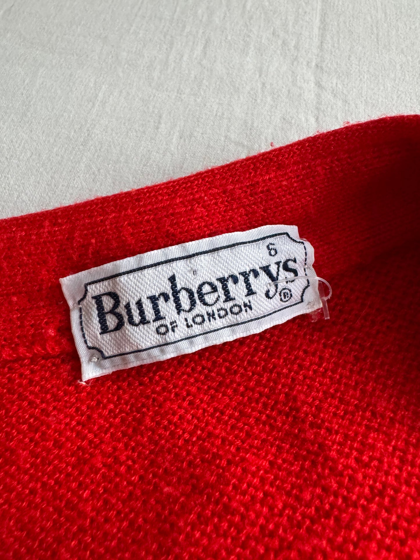 🍒 Cardigan Vintage Burberry Roșu – Mărimea L