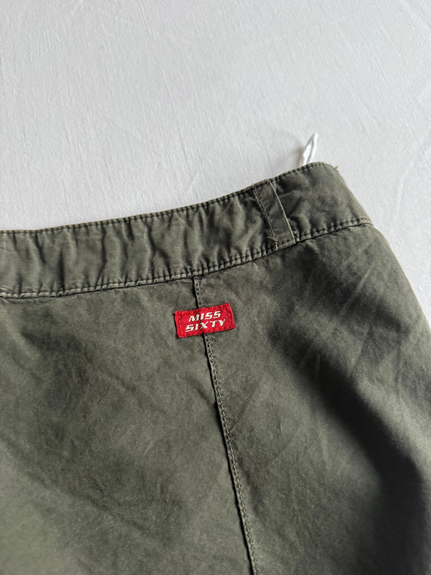 🪖 Pantaloni Cargo Y2K Miss Sixty – Made in Italy – US 29
