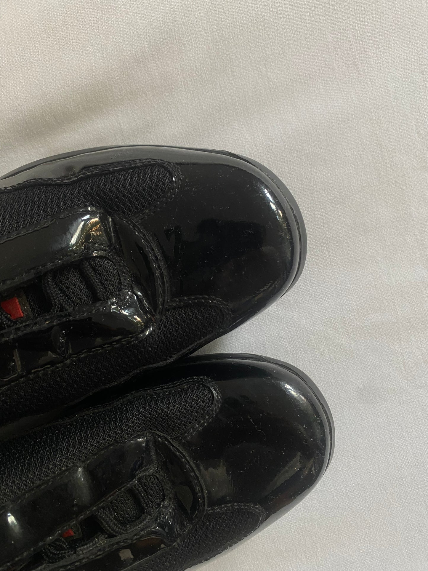 ⛵️ Sneakers Vintage Prada – America’s Cup – Piele Lăcuită Neagră – Mărime 37