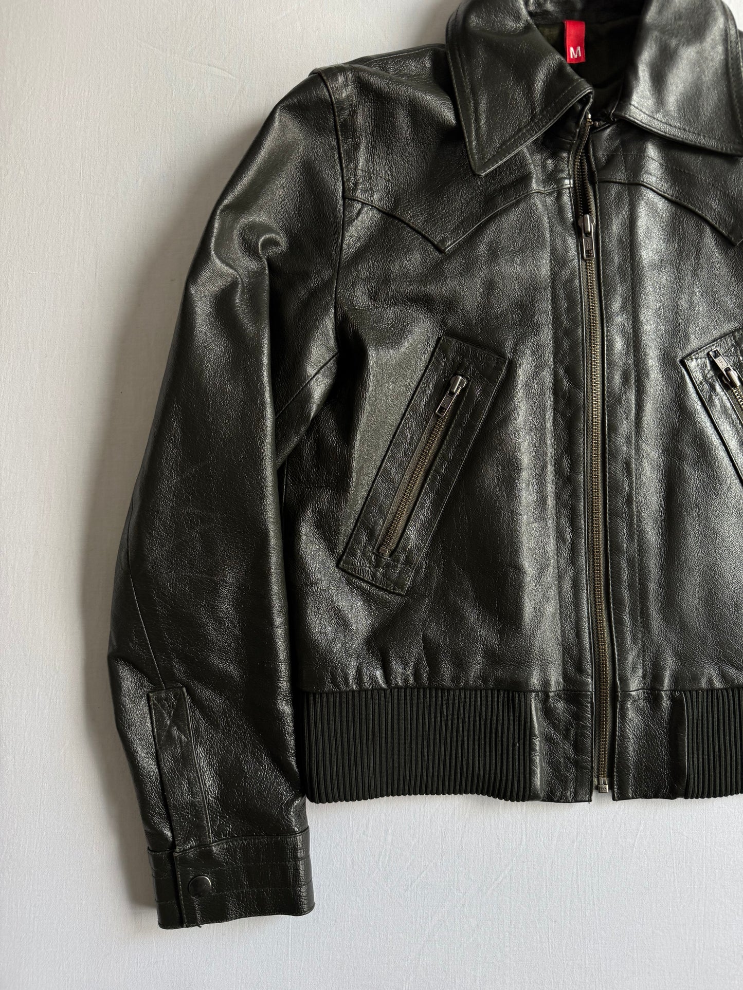 🐢 Geacă Y2K Damă din Piele Verde Închis – M