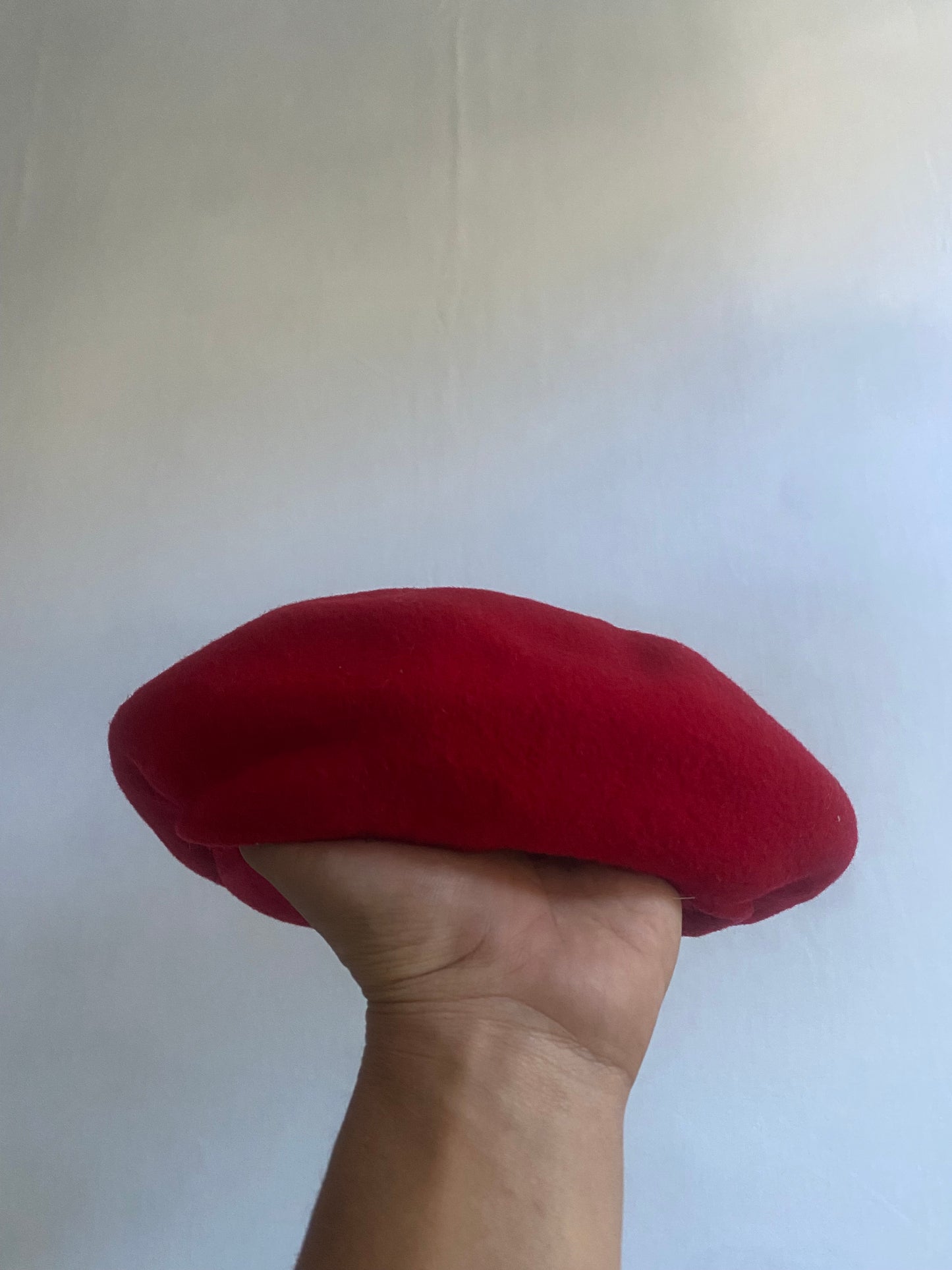 Kangol Modelaine Red Flat Cap – 100% Lână, Vintage, Mărime M