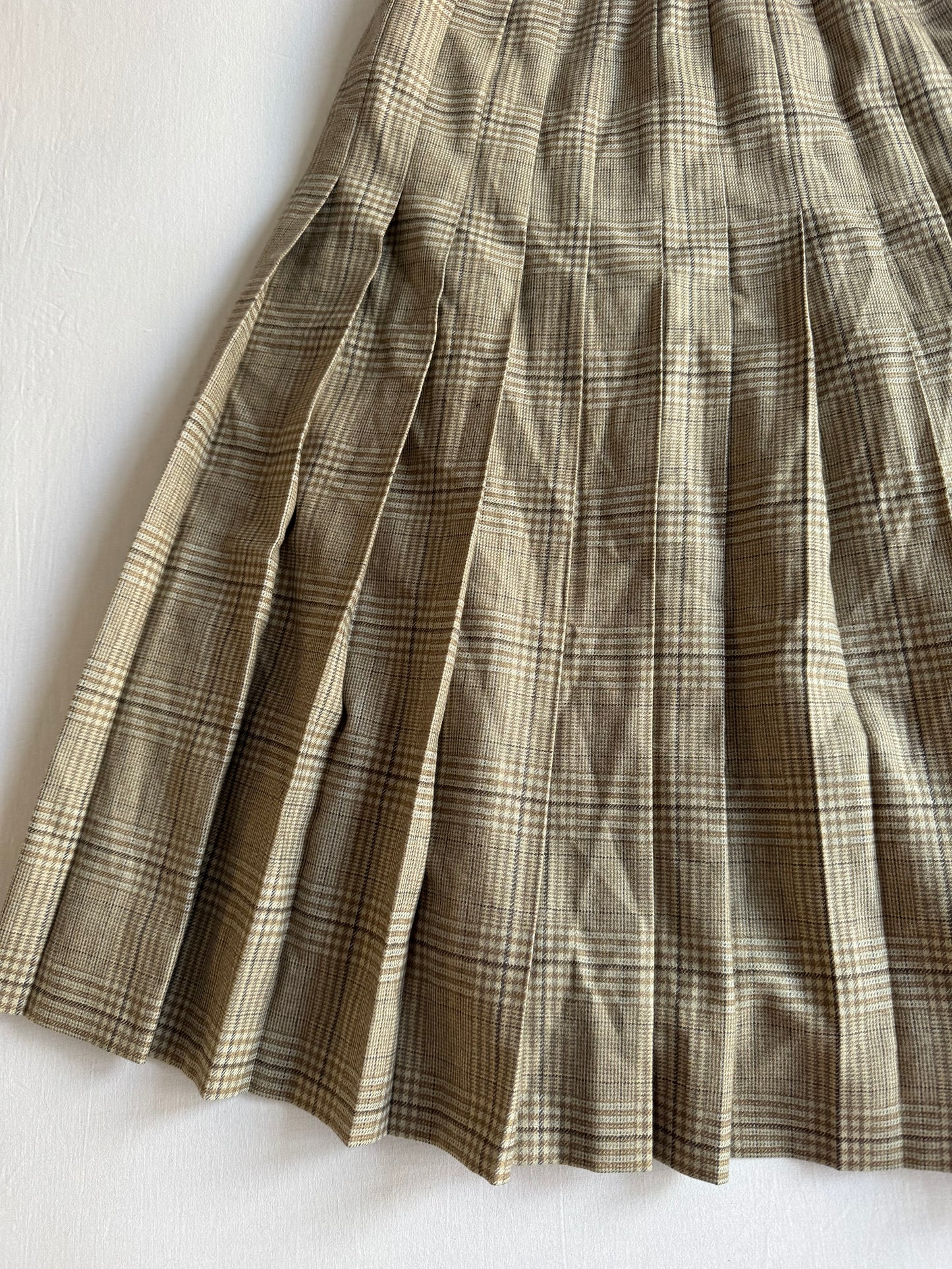 🔘 Fustă Vintage Plisată din Lână cu Model Tartan – aprox. M