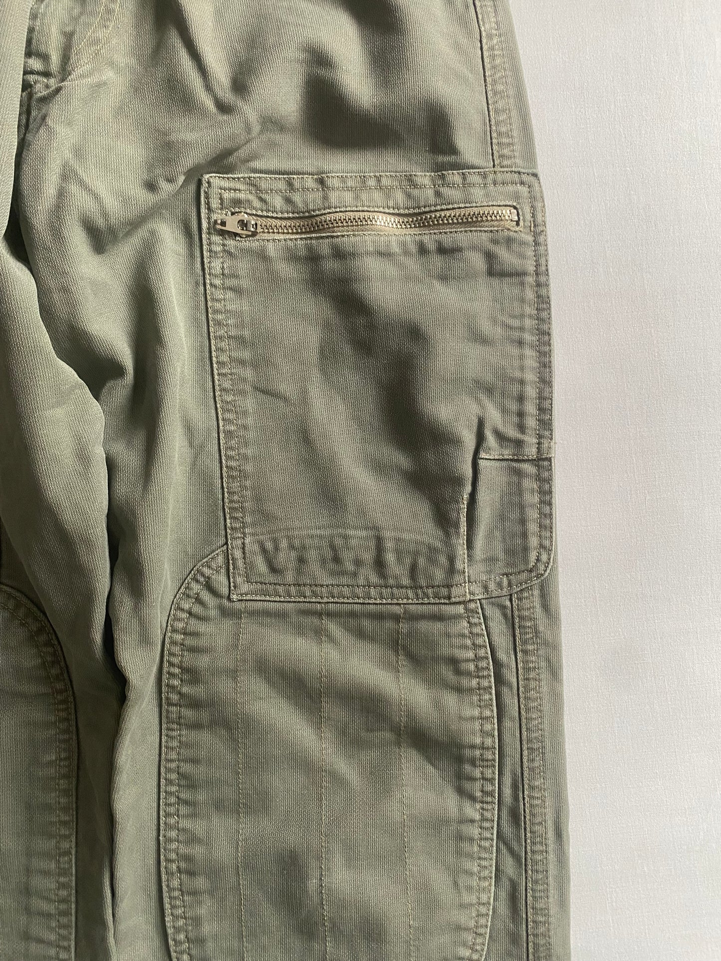 Pantaloni stil military Y2K Energie, mărimea US 26, fabricați în Italia 🫡🇮🇹