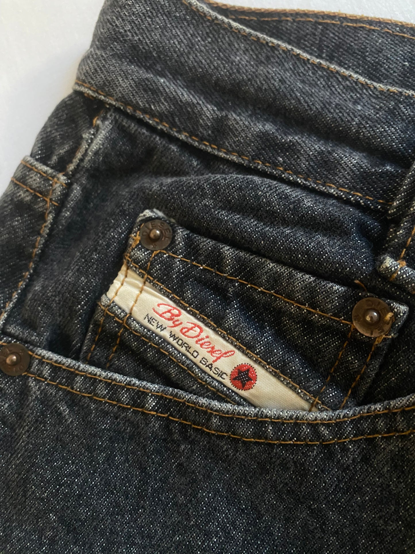 90's Vintage Diesel Dark Grey Balloon Jeans
